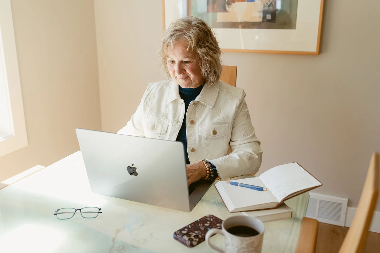 Life and business coach Cathy Fitzgerald auditing a website