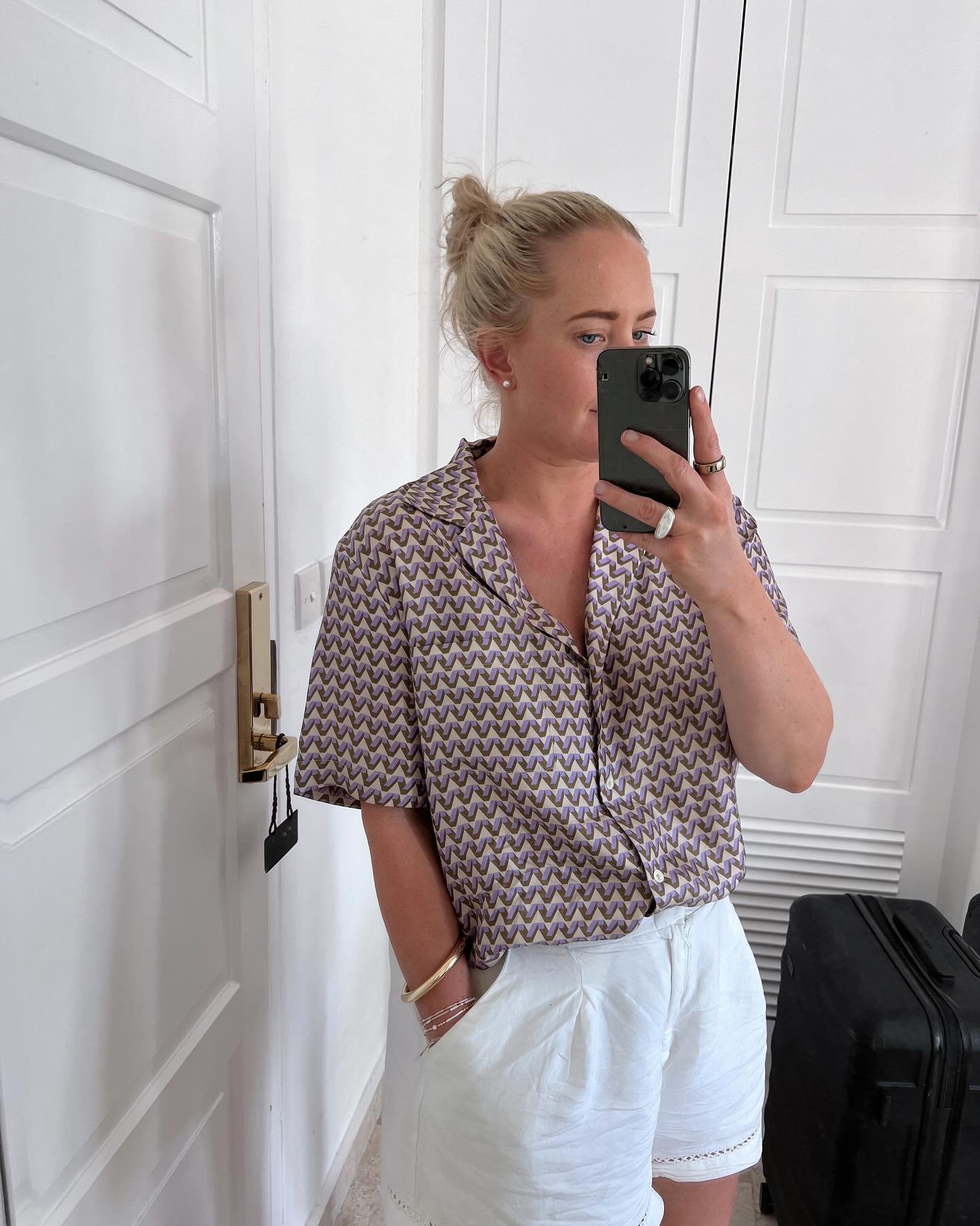 2 weeks of bliss in Bali 🖤

Such an incredible experience relaxing, shopping, eating, dancing, biking, laughing till it hurts and all the other beautiful moments in between. 

I did a week of it with two wonderful clients who run lifestyle retreats 