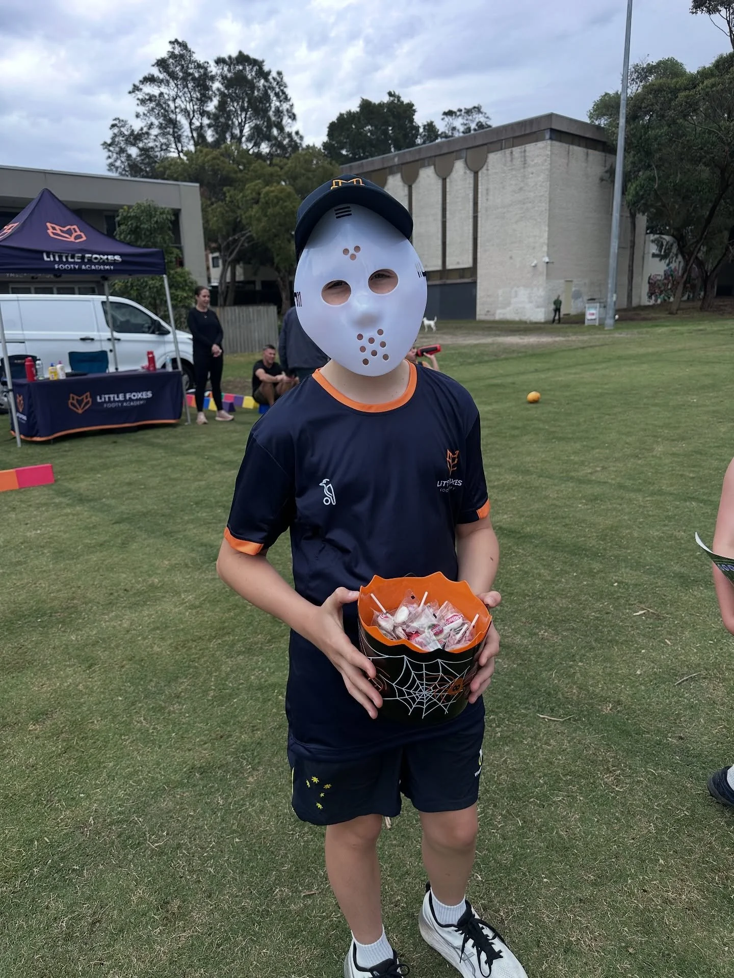 Trick or treat 👻 🎃 

#halloween #littlefoxes #littlefoxesfootyacademy #sydney #afl