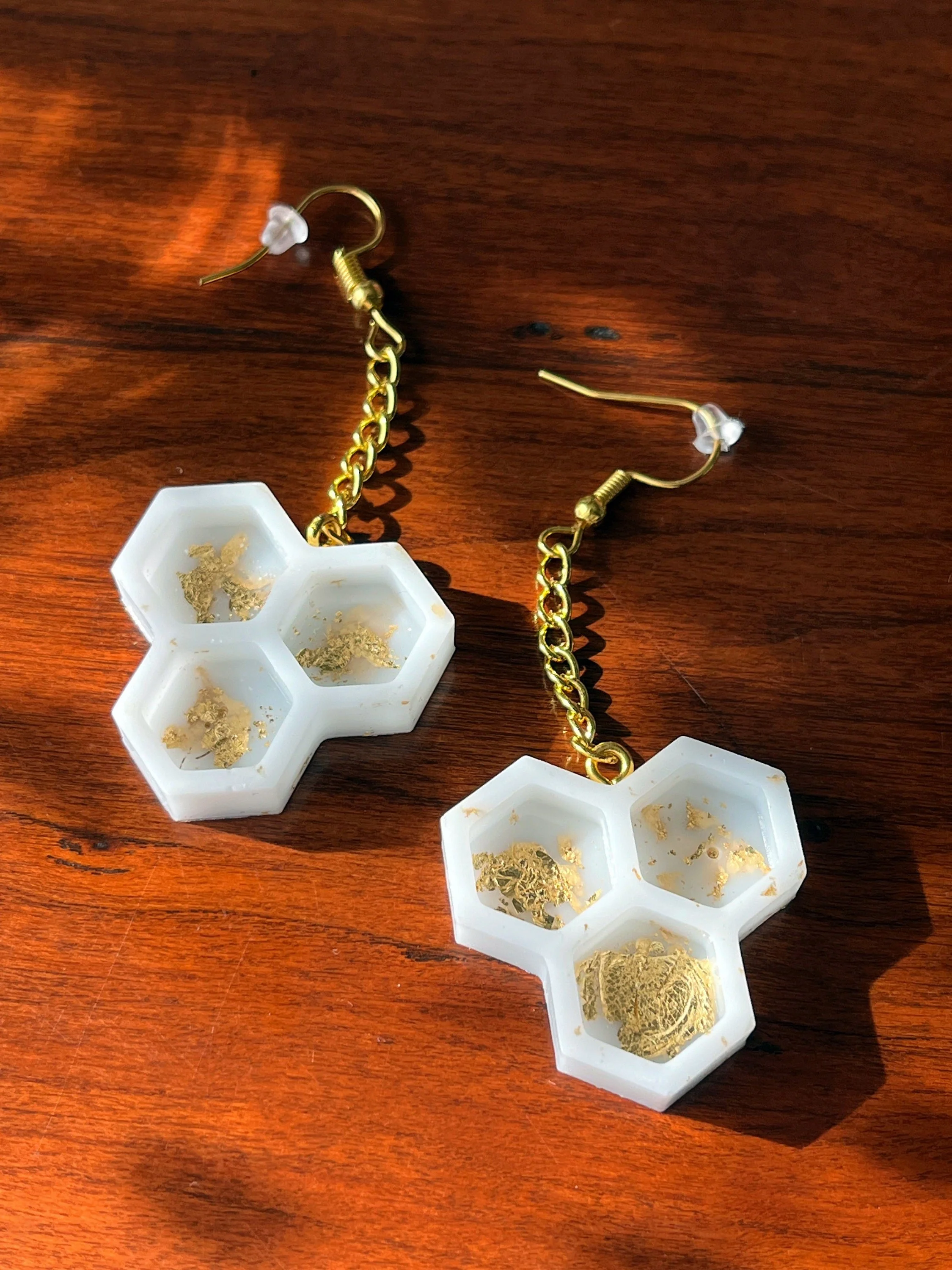 https://i.etsystatic.com/36997950/r/il/98a8ae/4426211006/il_fullxfull.4426211006_3ek3.jpg