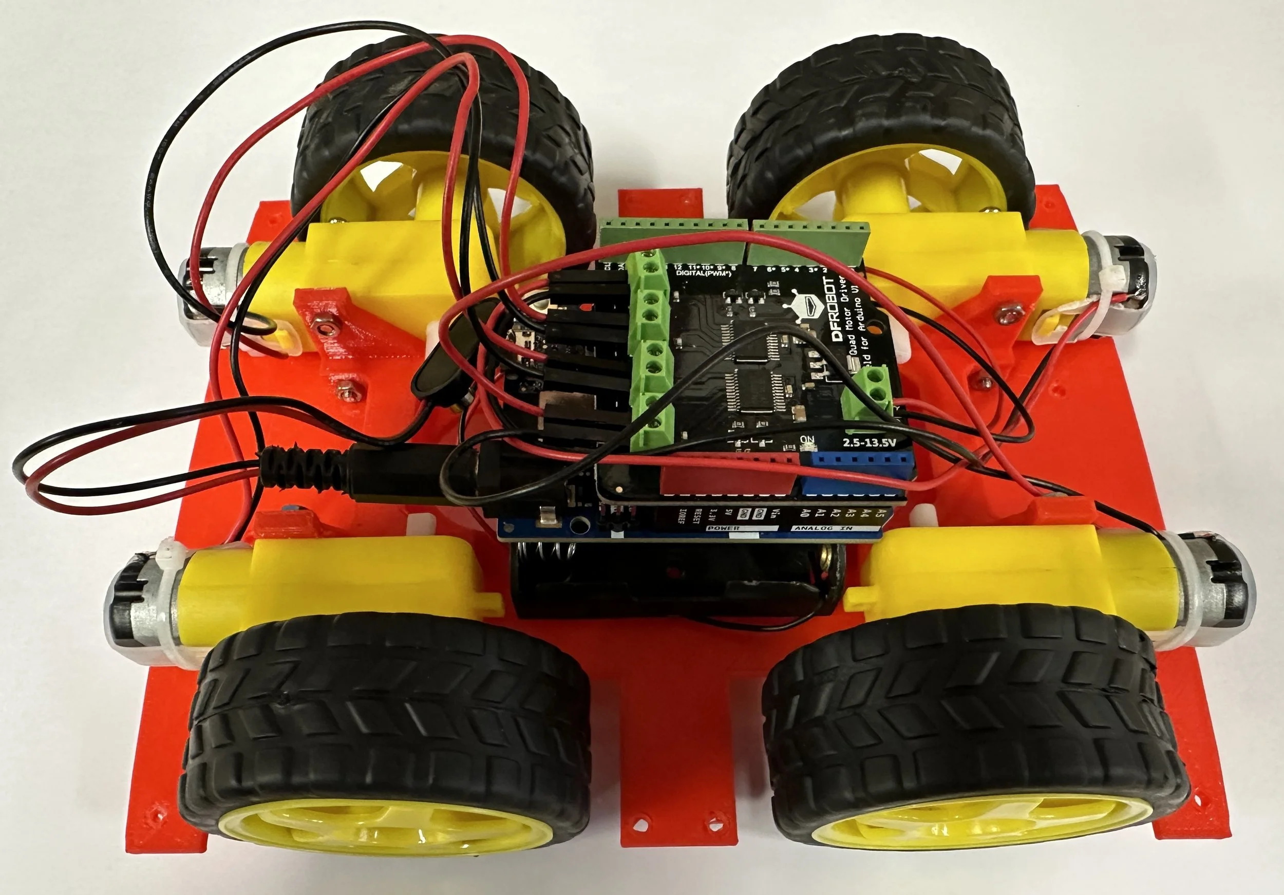 Photo showing the assembled vehicle.