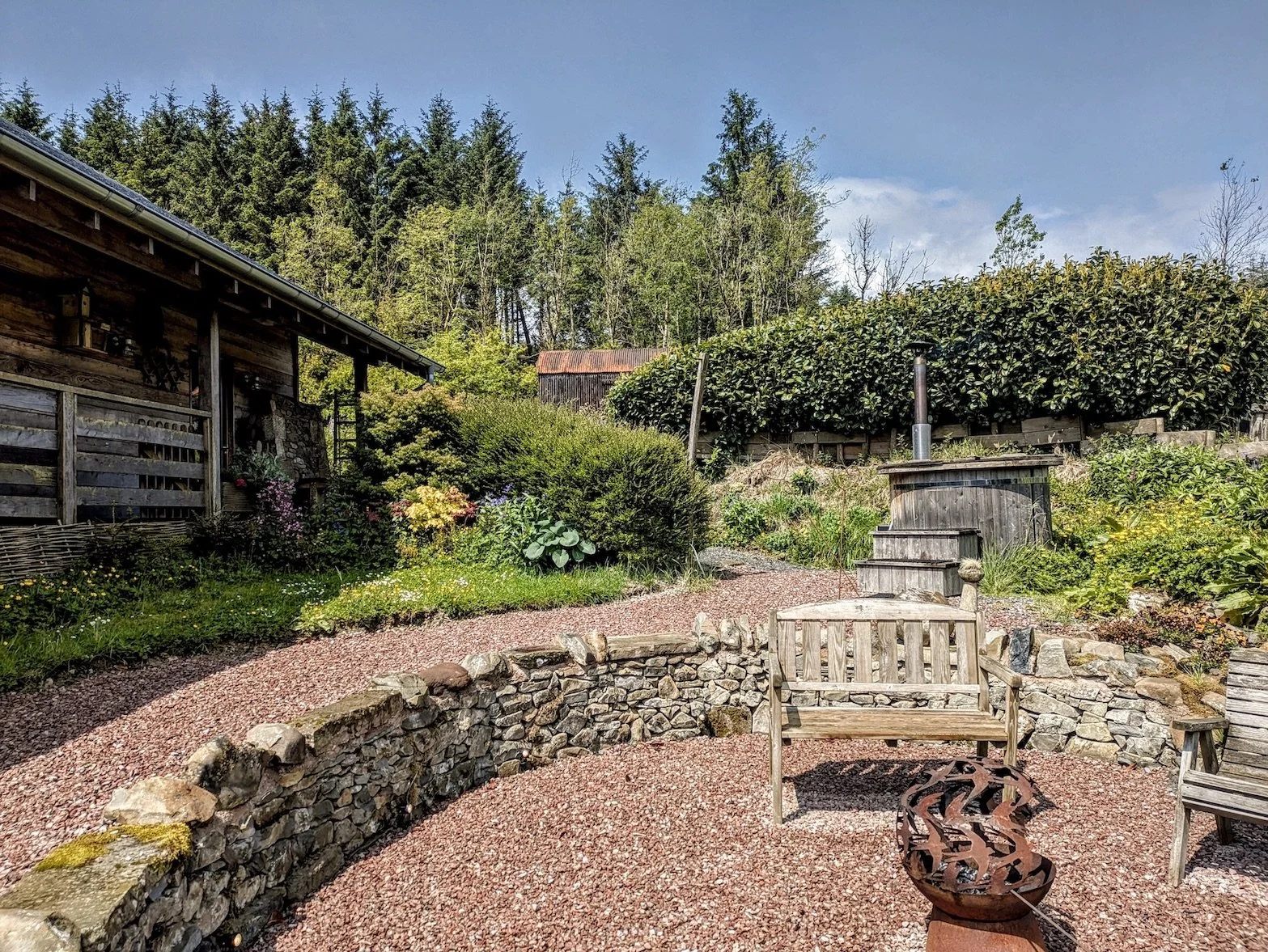 alpnhaushottubfirepit.jpg