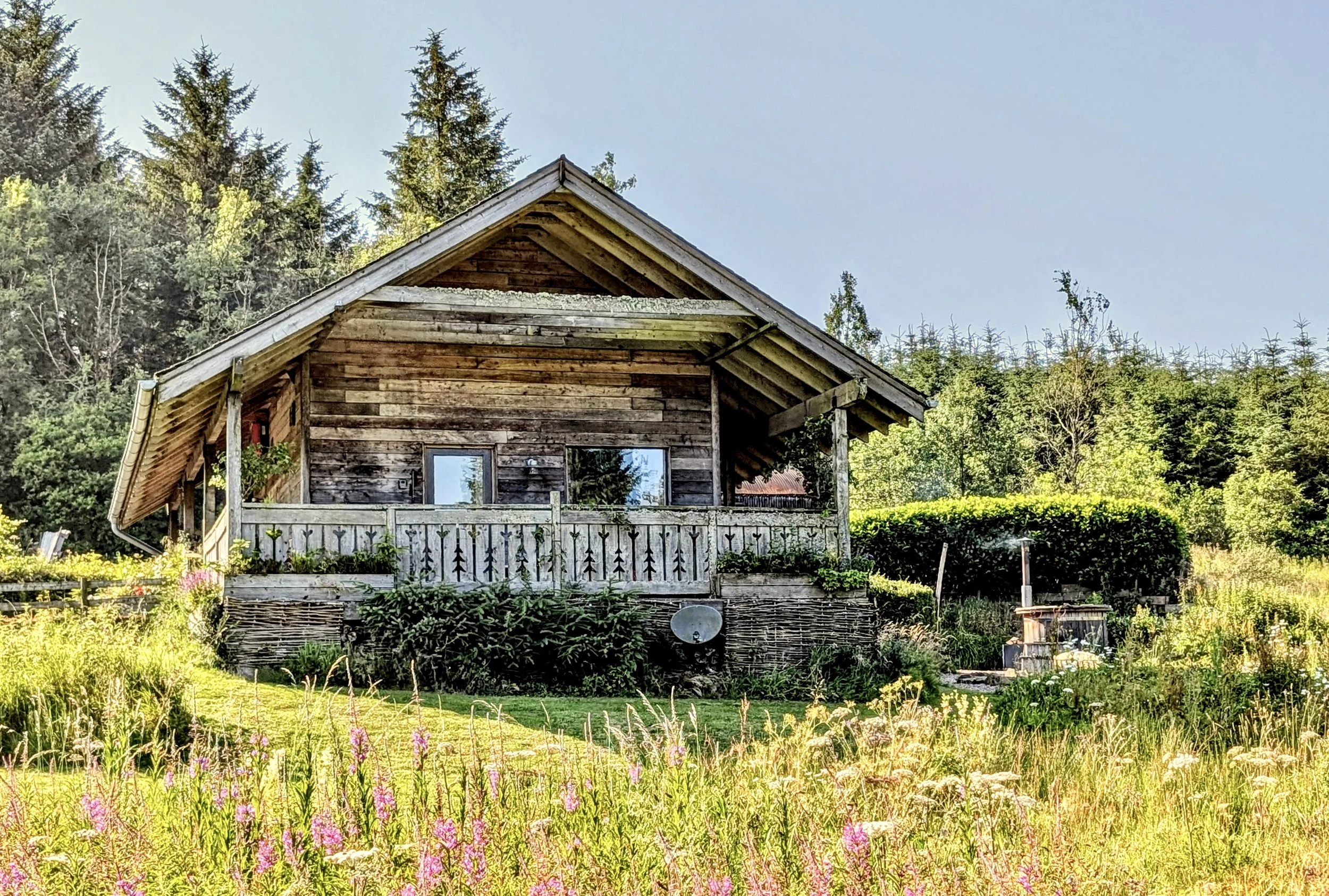 alpnhaus.jpg