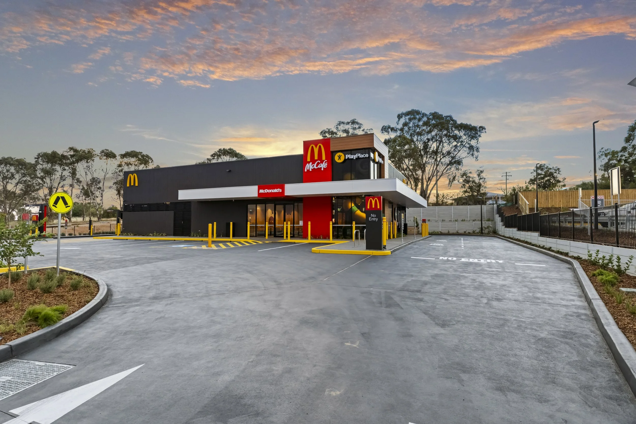 An external image of Boorooma McDonalds at Sunset