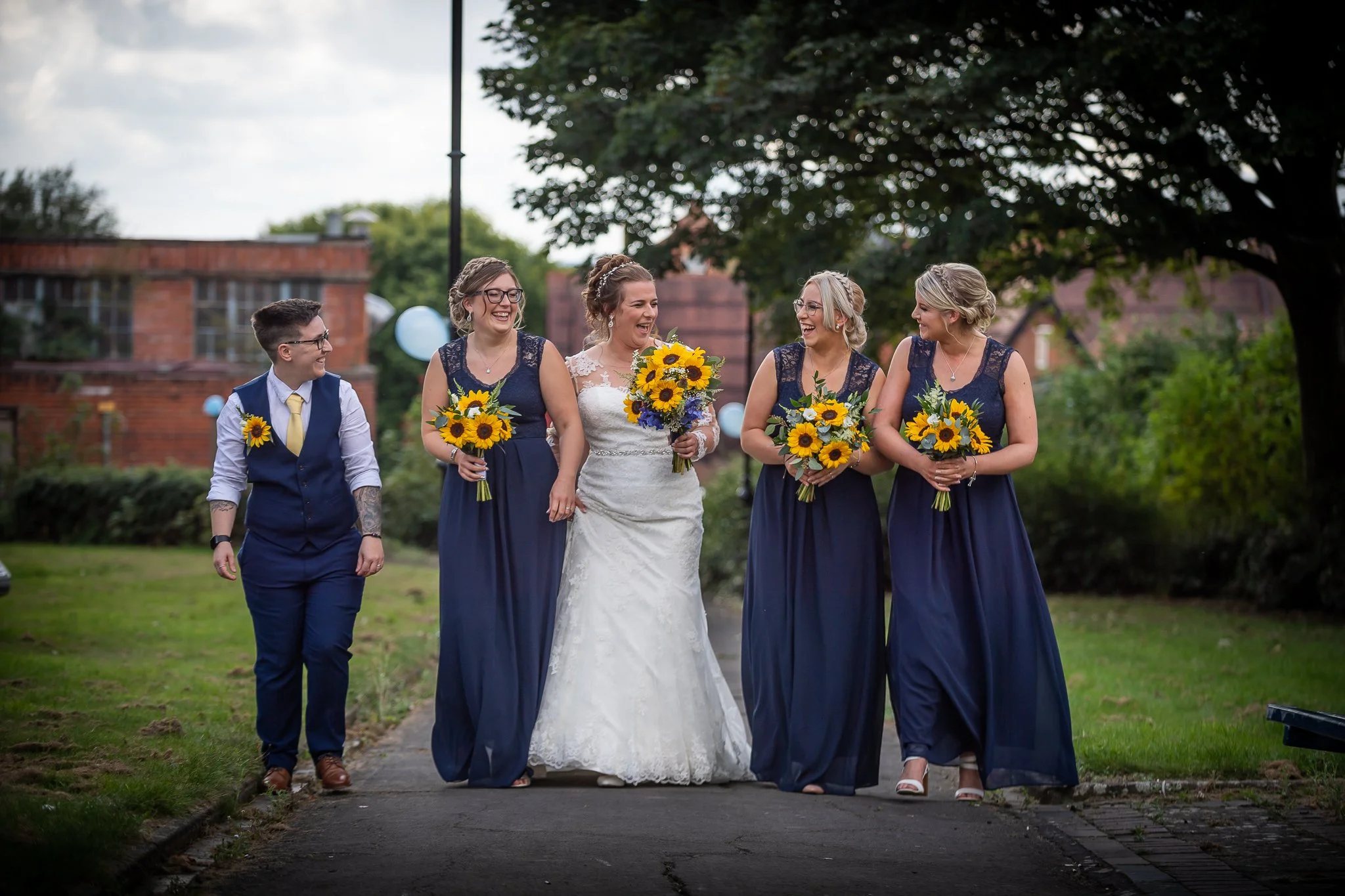 bride-wedding-sunflowers.jpg