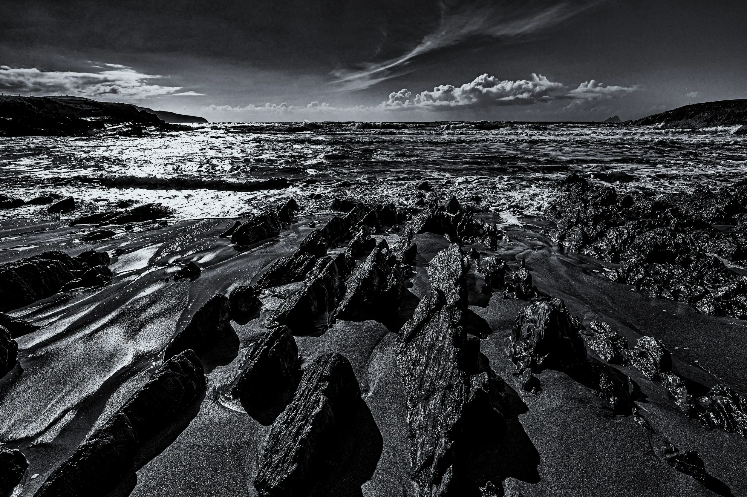   End of the Day   / Sunset at St. Finian's Bay / Skellig Ring, 2021   KYI-053