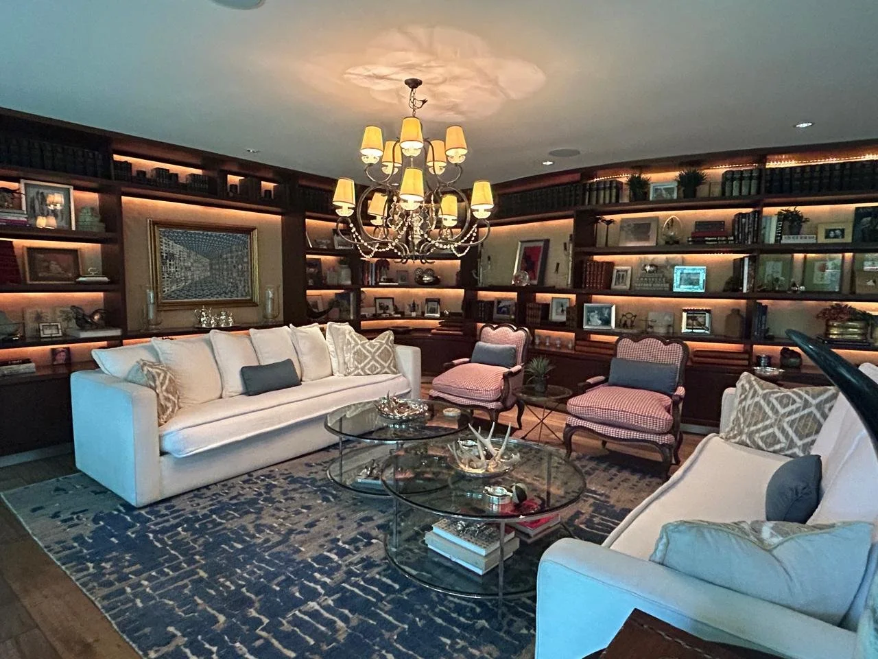 WhatsApp Image 2025-11-01 at 08.12.50 (10).jpeg