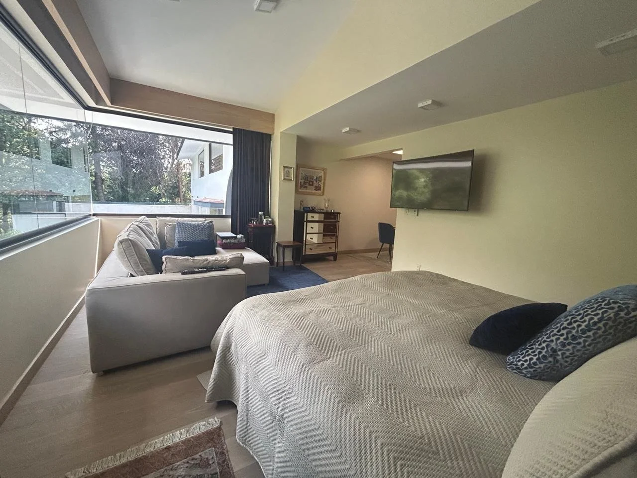 CasaDeLasLomas Image 2026-03-10 at 17.43.17 (1).jpeg