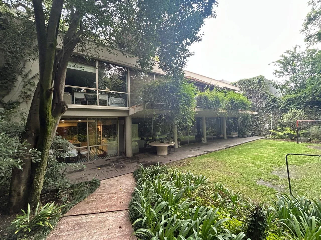 WhatsApp Image 2025-11-01 at 08.12.50 (8).jpeg