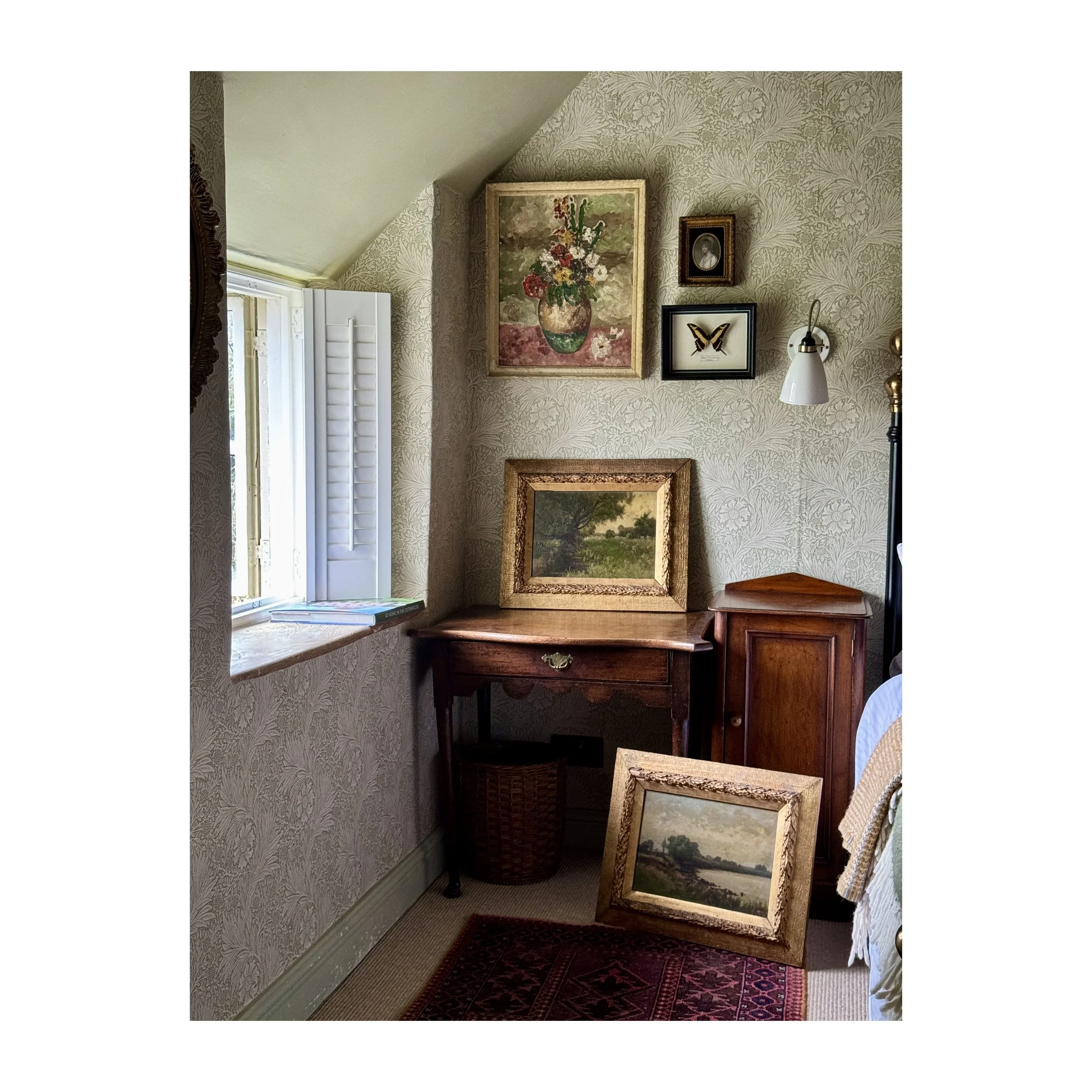 704-706 GROUP ANTIQUE OIL PAINTINGS_3_web.JPG