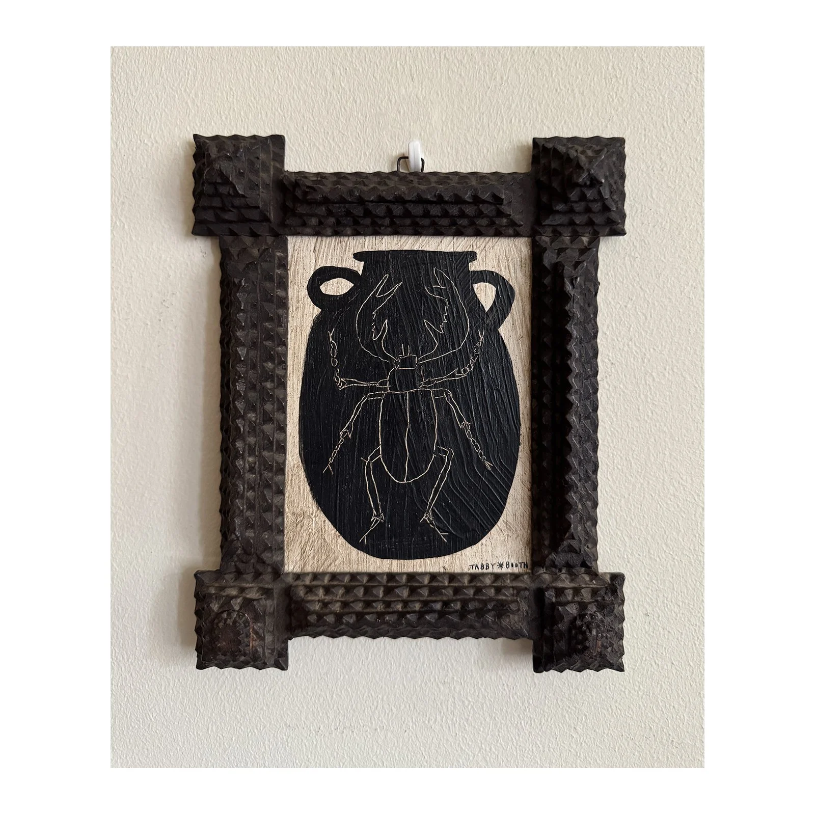 680. THE BEETLE URN.jpg