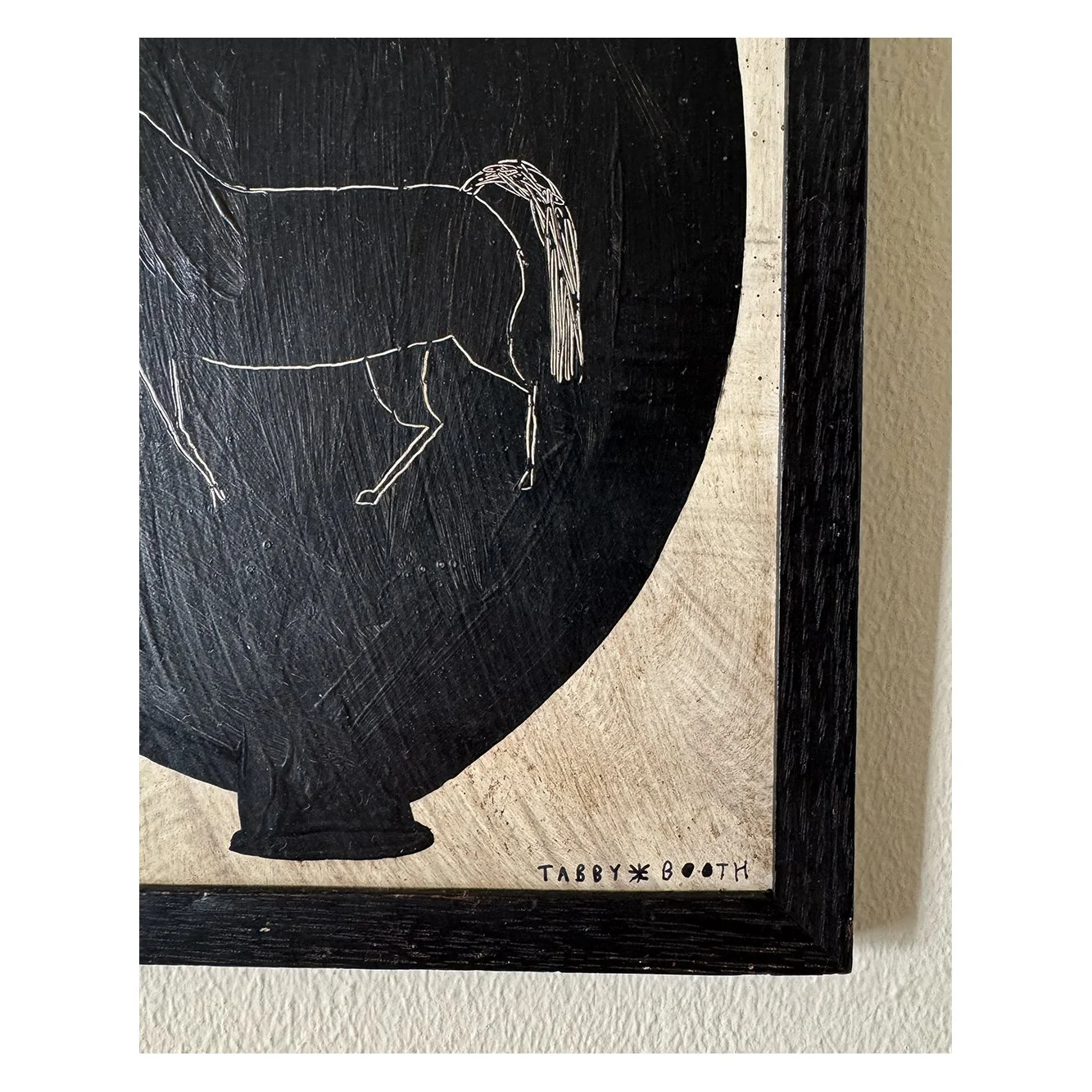 676. THE HORSE URN-3.jpg