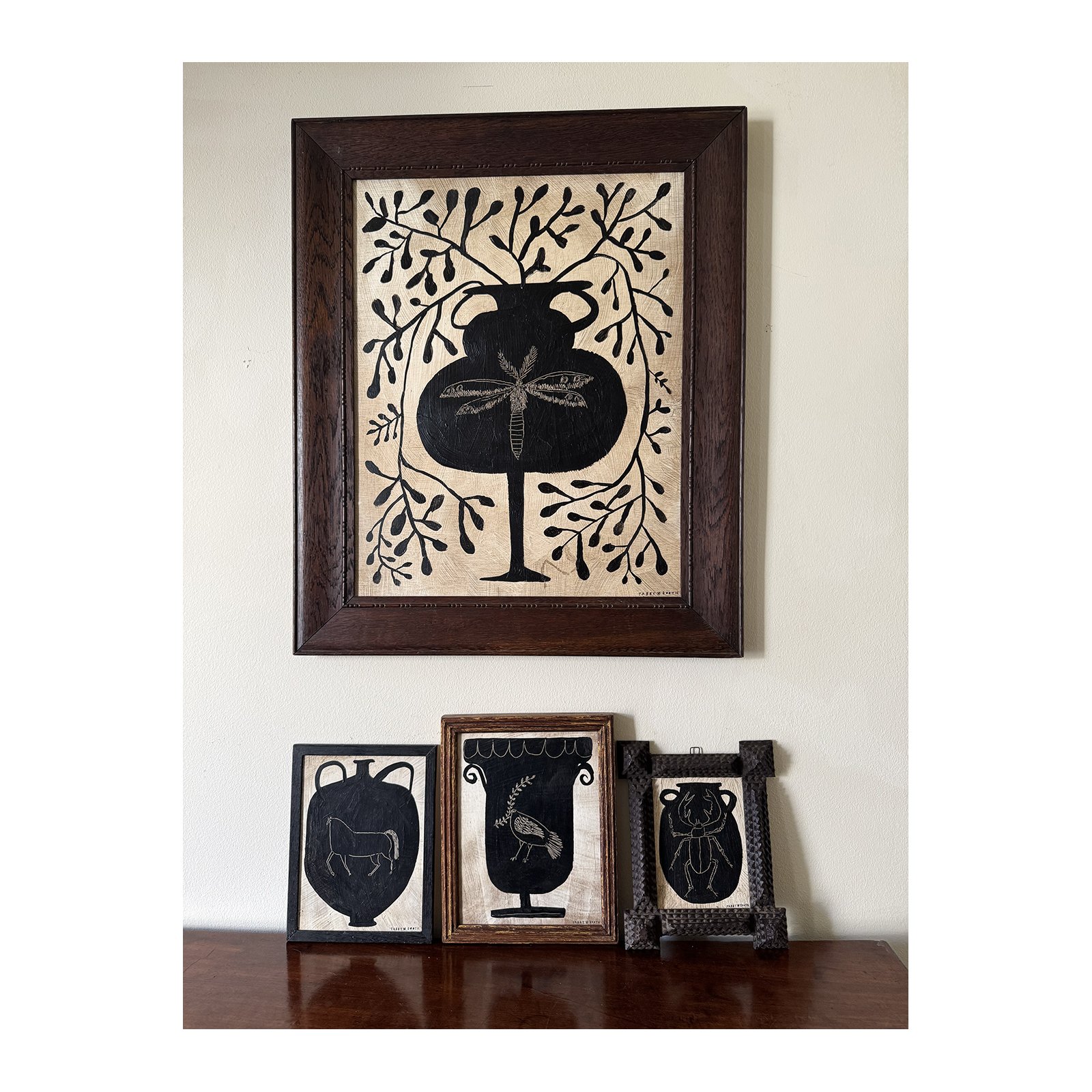 681. THE MOTH VASE-15.jpg