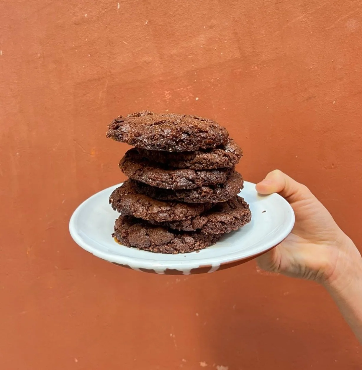 🥐 Cada dia elaborem coses noves, fetes per nosaltres 🍪

&bull;&bull;&bull;

Always home made, always delicious! 🍪

#galeta #fetacasa&eacute;smillor #idlehandsgirona