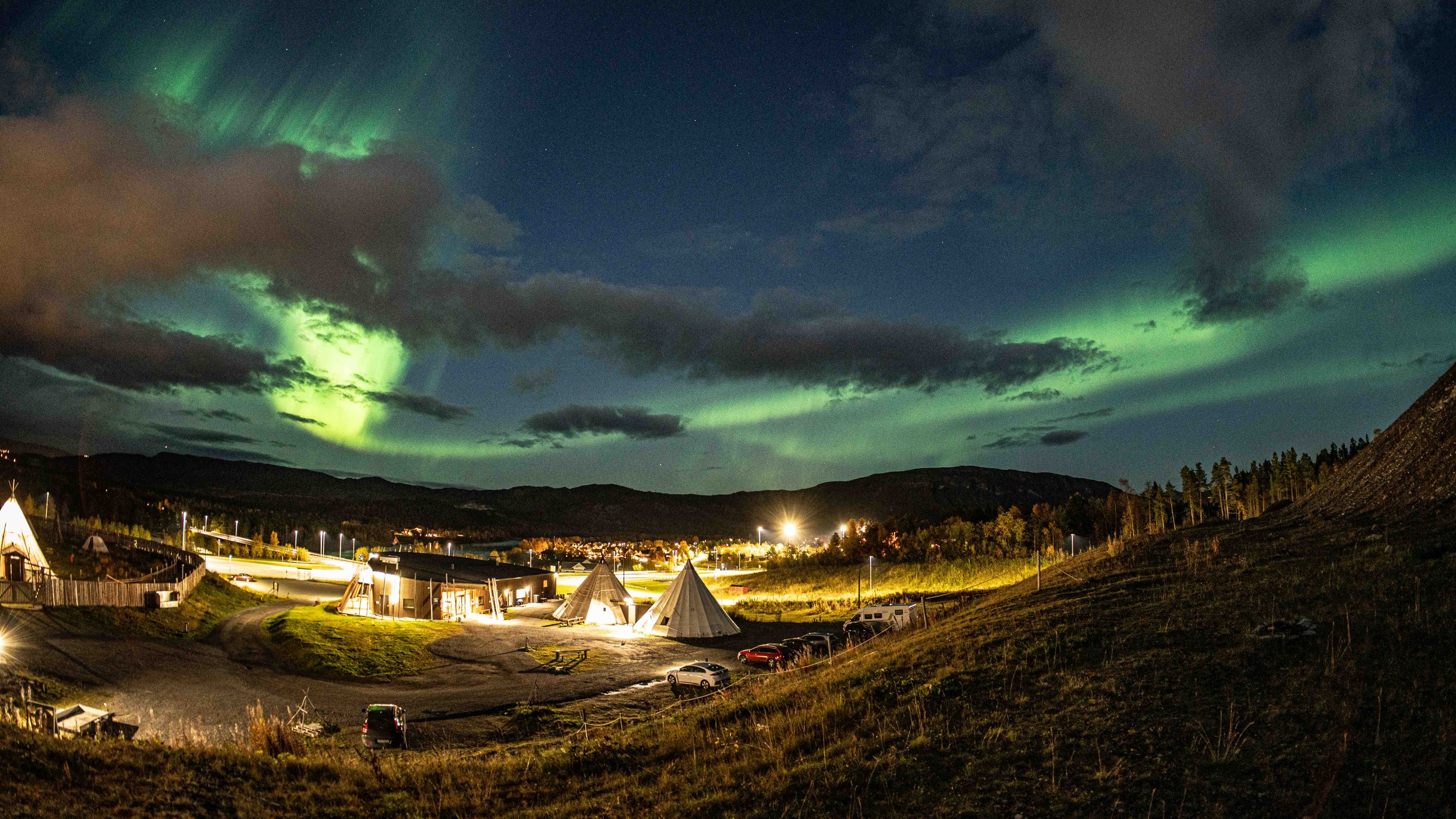 lrc bearbeitetpolarlicht mit auge.jpg