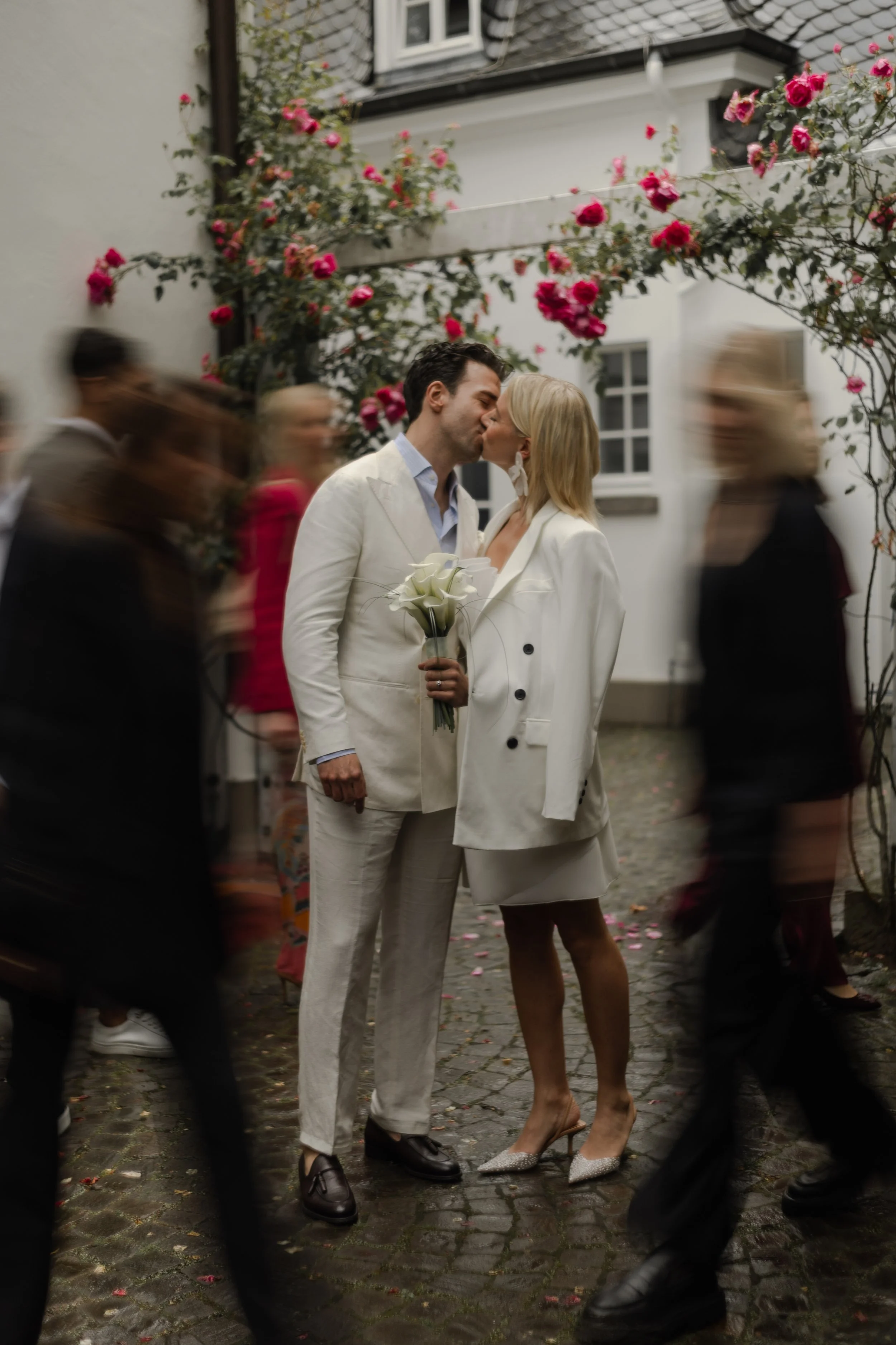 Laura & Philipp Standesamt by AM-491.jpg