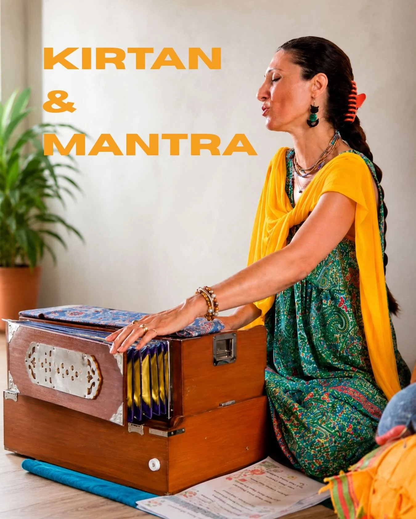 Hari Priya Dasi ci accompagner&agrave; nella nostra associazione culturale con la sua splendida voce nel canto dei Mantra venerd&igrave; 29/05 dalle 19:00

Il Kirtan &egrave; un&rsquo;antica forma di meditazione, che libera la mente dai pensieri e al