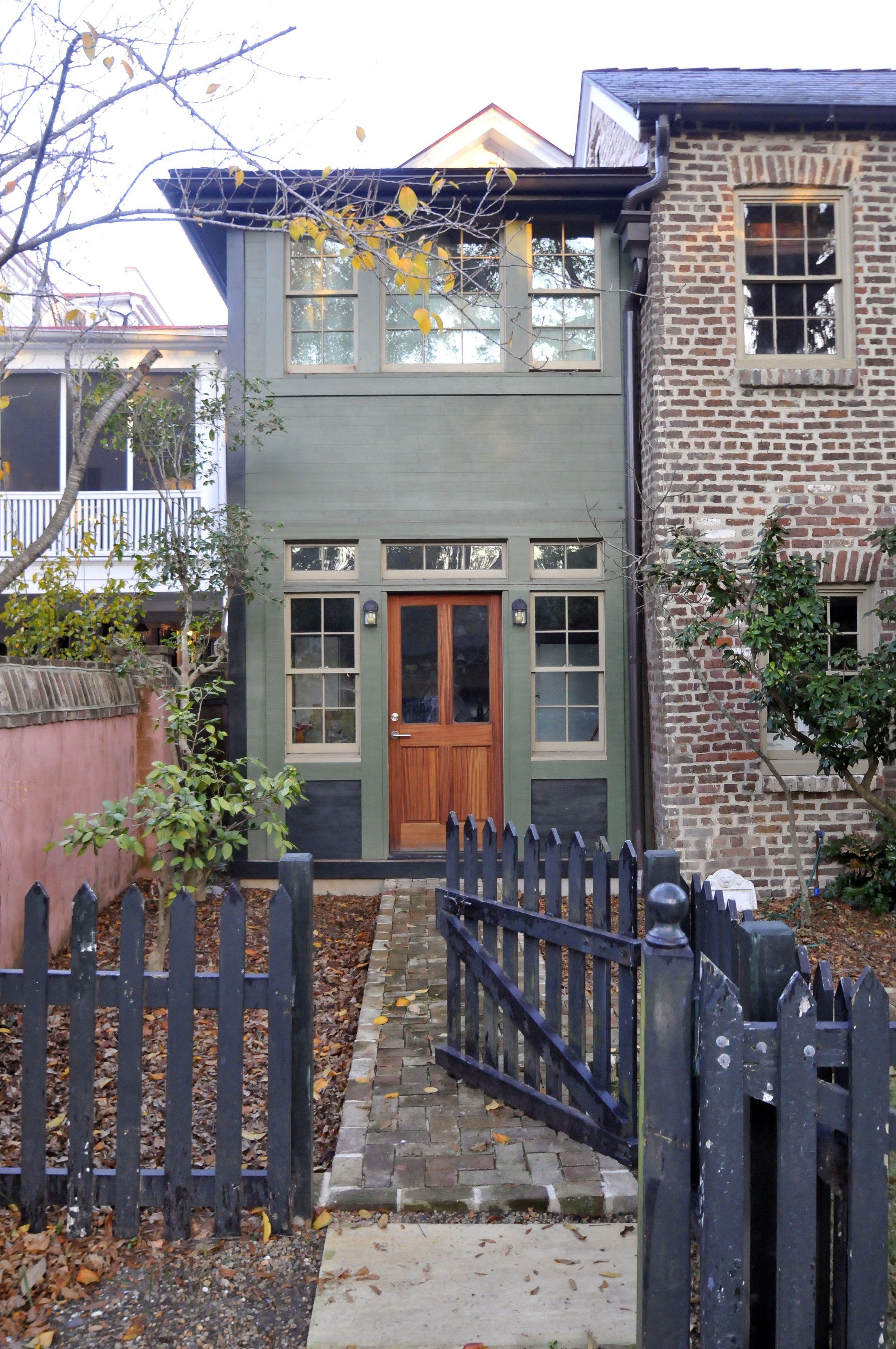 tandy2011_exterior09.jpg