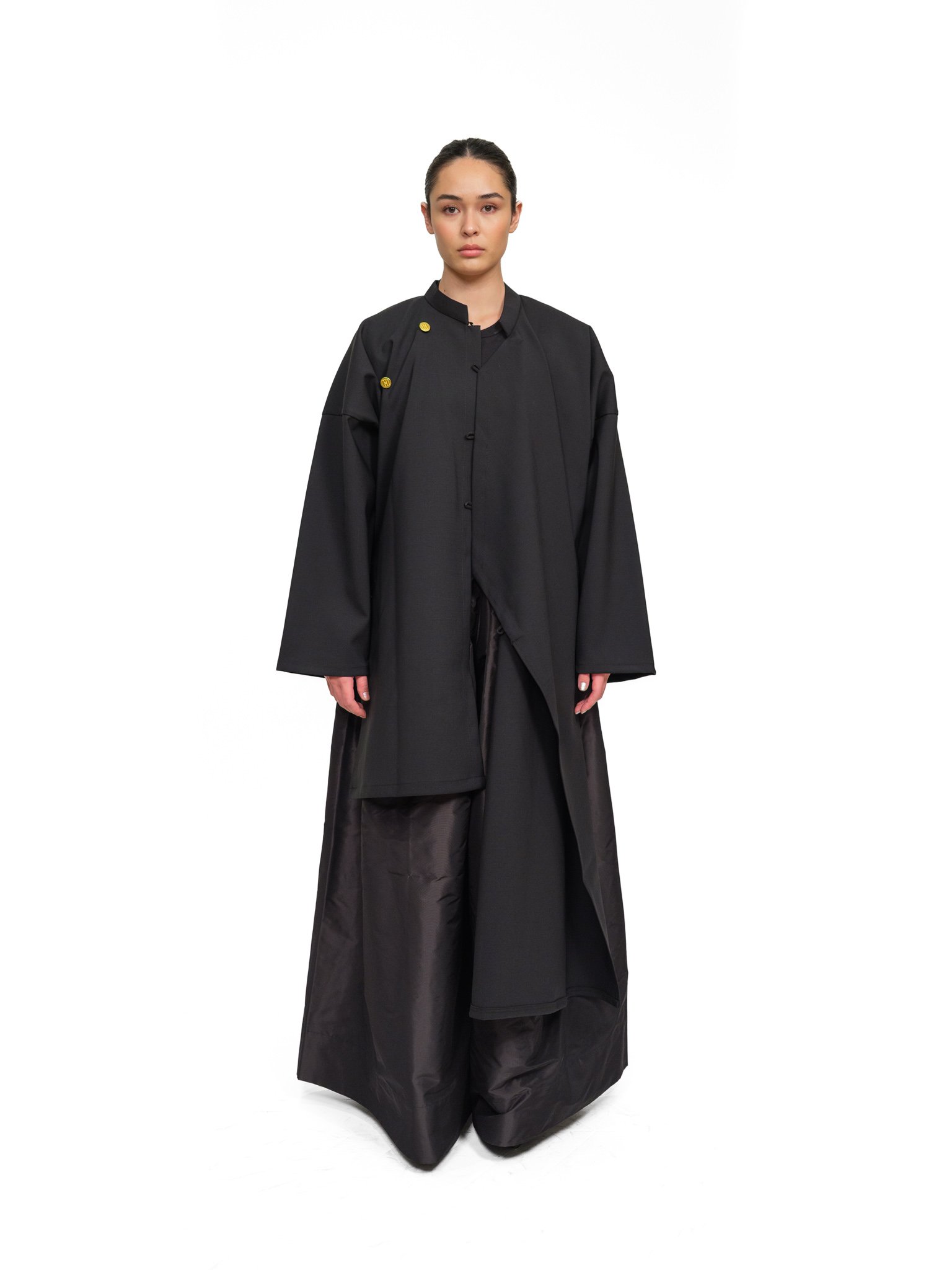 One-of-a-kind - Non-gendered - One-Size - Áo Dài Ngũ Thân - Black Double-Faced Cotton Wool