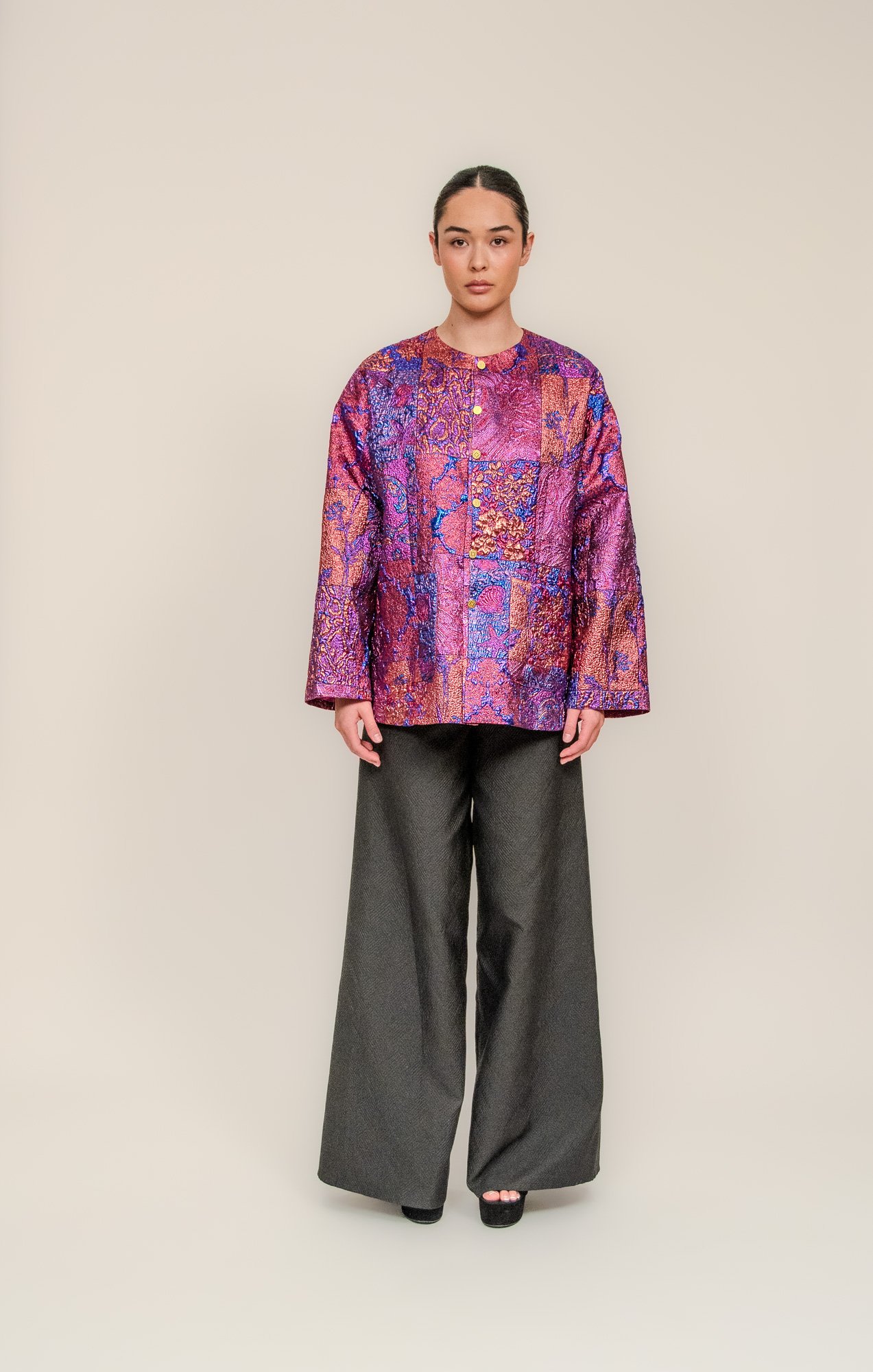 One-of-a-kind - Non-gendered - One-Size - Áo Bà Ba - Metallic Fuchsia Silk Brocade
