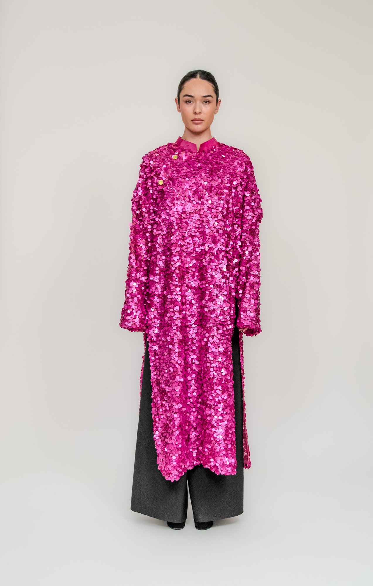 One-of-a-kind - Non-gendered - One-Size - Áo Dài Ngũ Thân - Fuchsia Paillettes Fully Beaded Lace