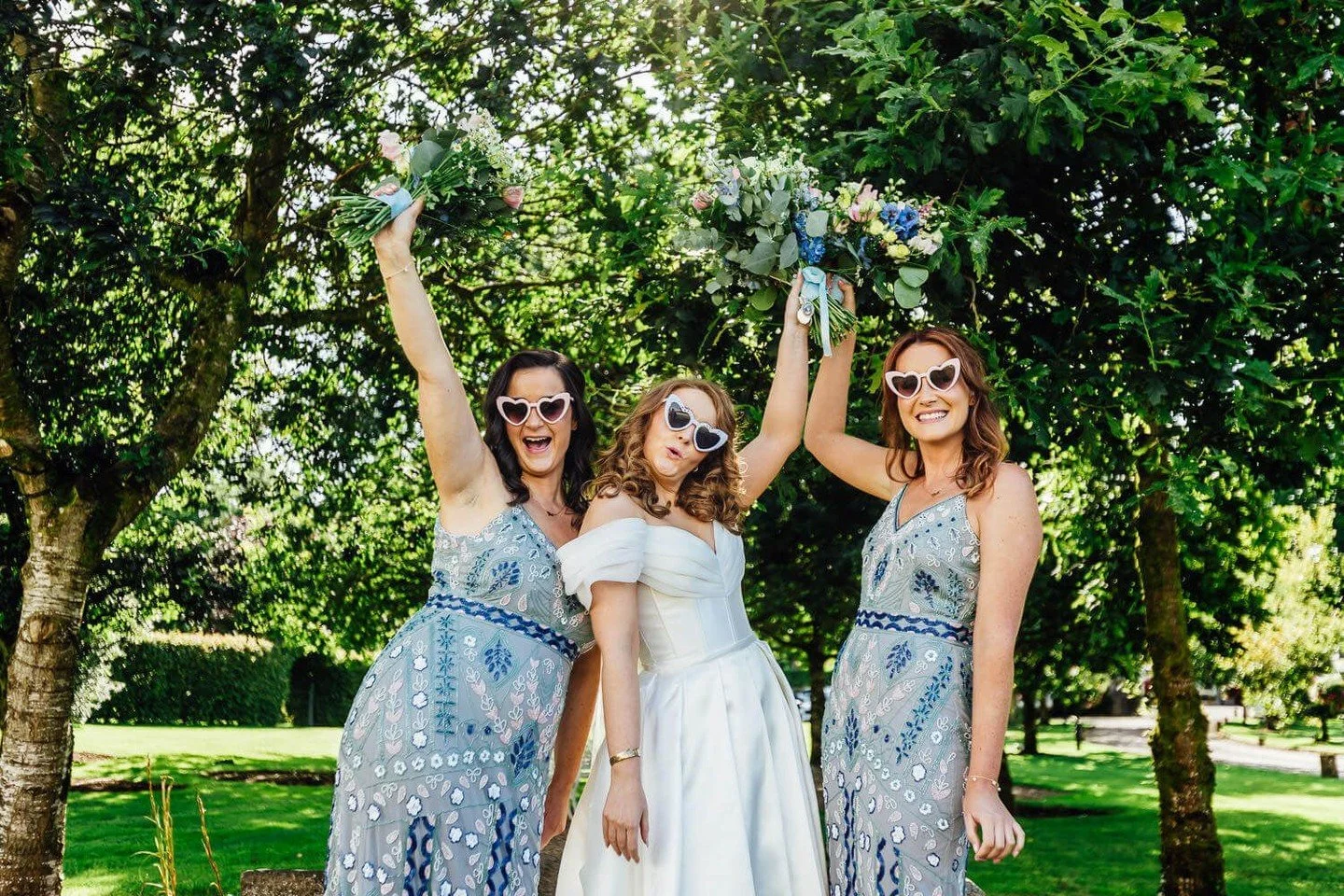 ☀️ Ok.... I&rsquo;m ready for summer!

#WeddingArtist #GuestPortraits #EventIllustration #ArtForEvents #IllustrationMagic #LiveEventArtist #LuxuryEvents