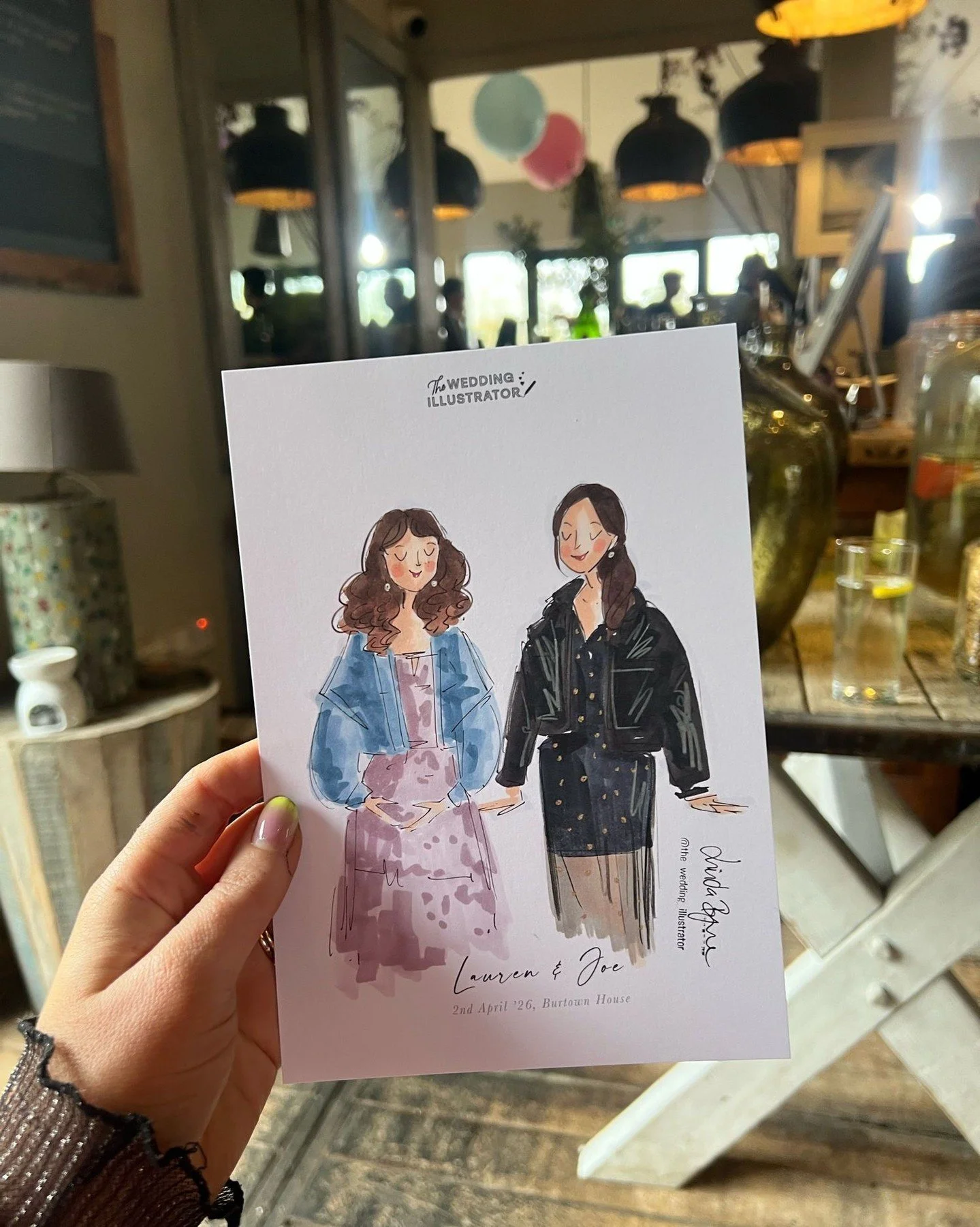 Little snapshots from a busy week ....

1. Favourite drawing from L&amp;J&rsquo;s day 
2. Look at their cake 🎂 😍
3. Celebrated my birthday with a stay in the big smoke!
4. Guest drawing from L&amp;C&rsquo;s day
5. Action shot from drawing the beaut