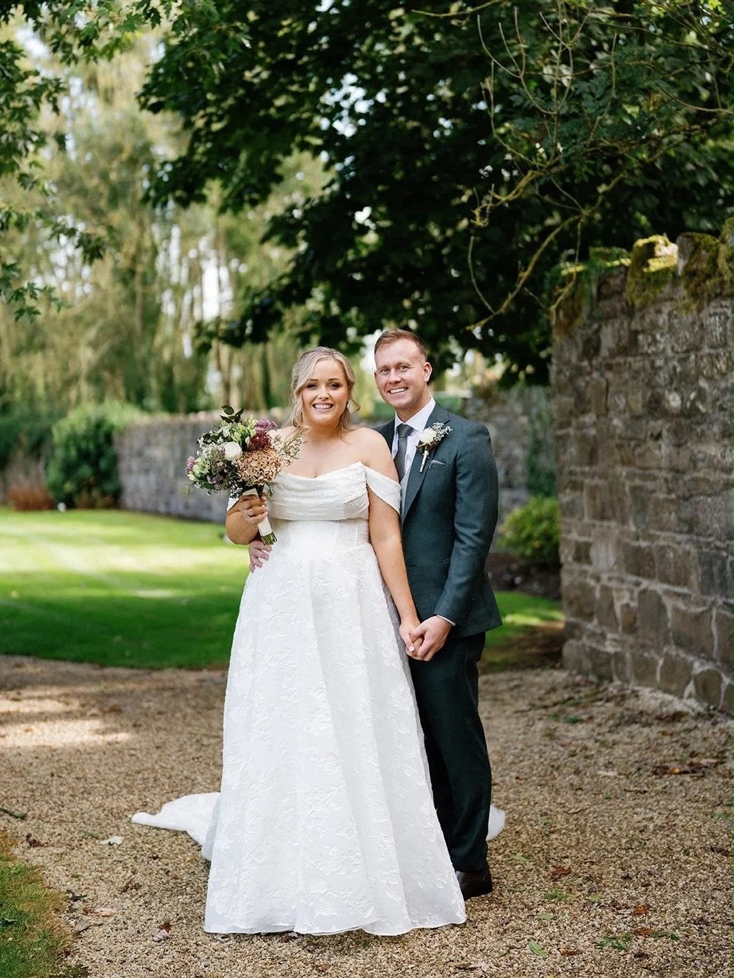 Oh gosh&hellip; the last few weeks have been a bit of a whirlwind! 💛

I&rsquo;ve been meaning to pop on with a little update, but I never seem to find the time. Between some wonderful weddings and a few personal celebrations, it&rsquo;s been a lovel