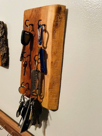 Live Edge Key Chain Holder | Stumps Custom Wood