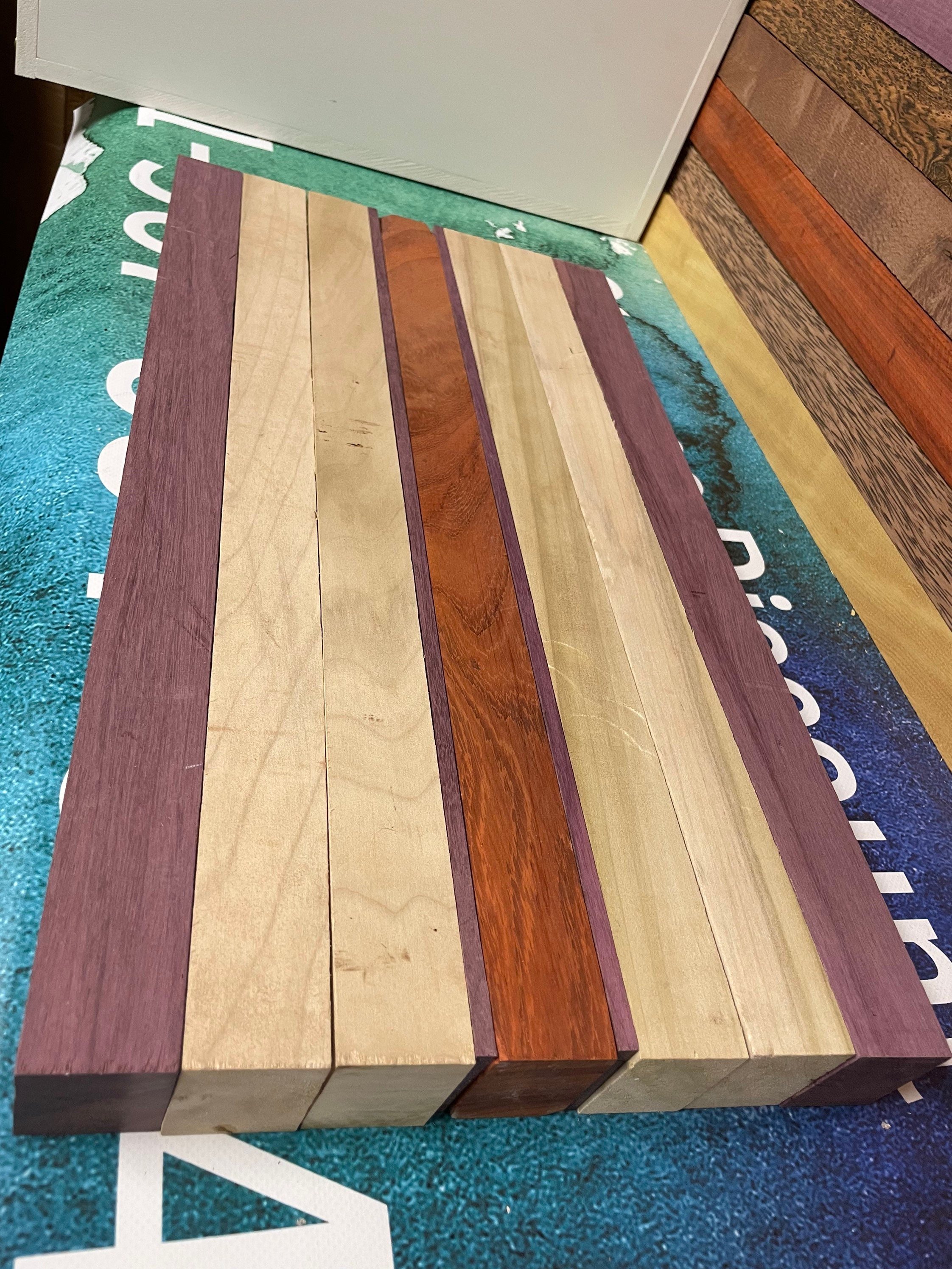https://i.etsystatic.com/29584576/r/il/42da1c/3210553593/il_fullxfull.3210553593_ondp.jpg