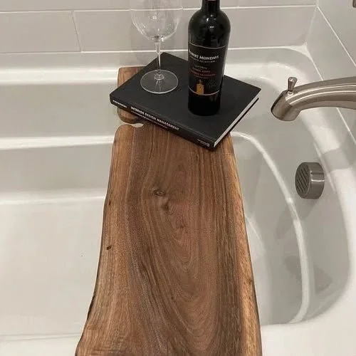 15 Christmas Gifts for Women Who Love Baths &amp; Self-Care