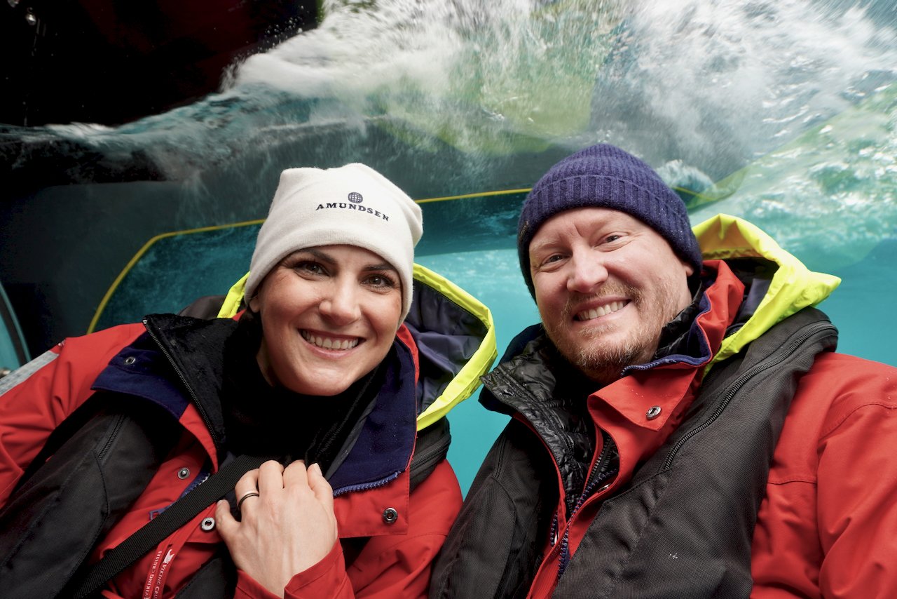 Let's go explore the ocean floor! 