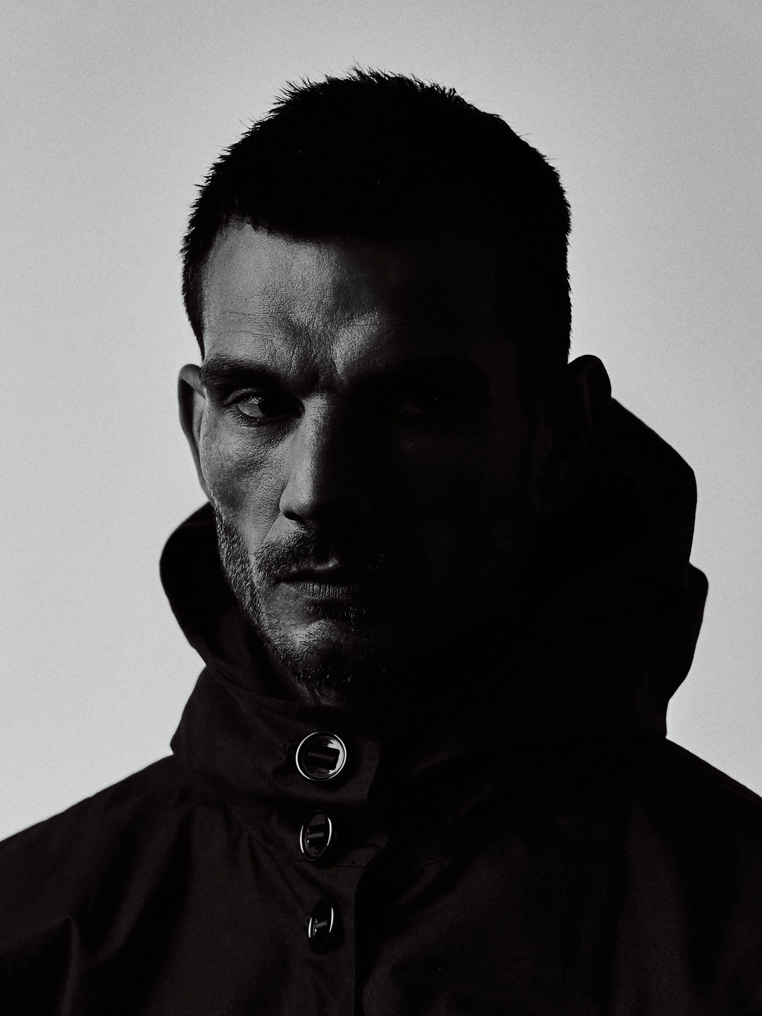 NL_0101 014554 MAN-TLE AUTUMN - WINTER 2025 - Photo by Philip Vind Thomsen - MODERN-DAY architect.jpg