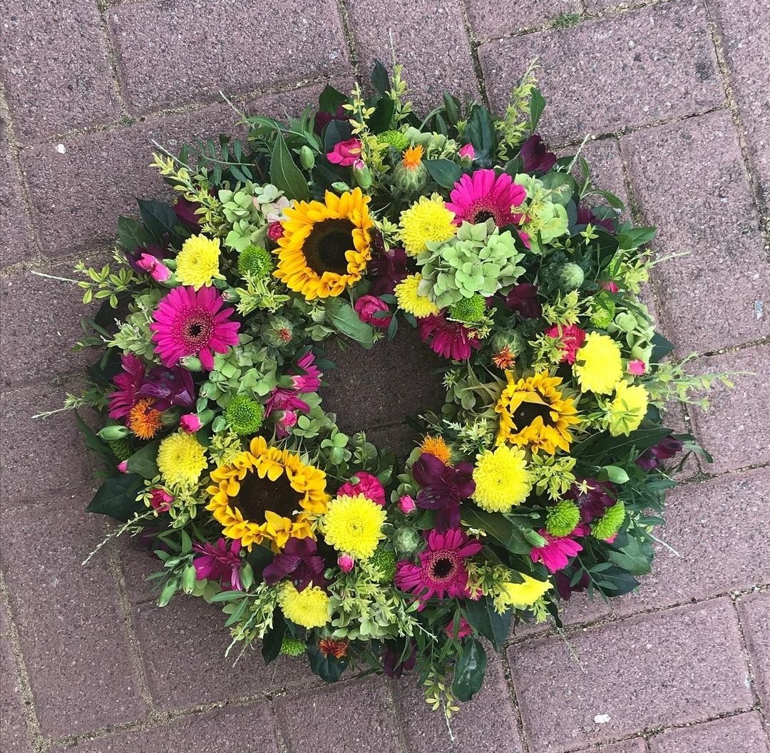 Vibrant Wreath