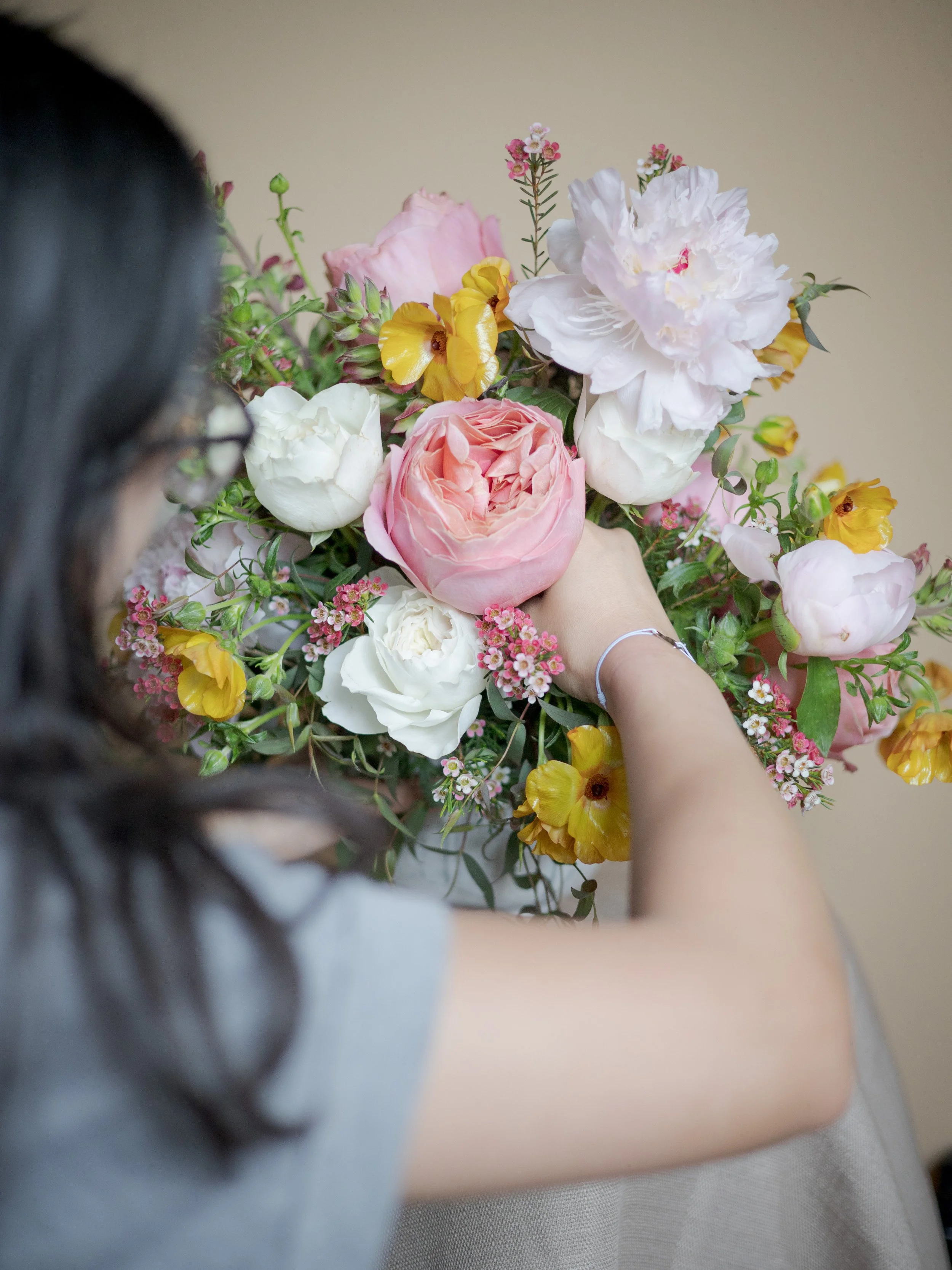 Dallas + Kaufman Everyday Florist || Seasonal Floral Pick-Ups & Deliveries || Pop-Up Flowers || Workshops || 1-on-1 Classes