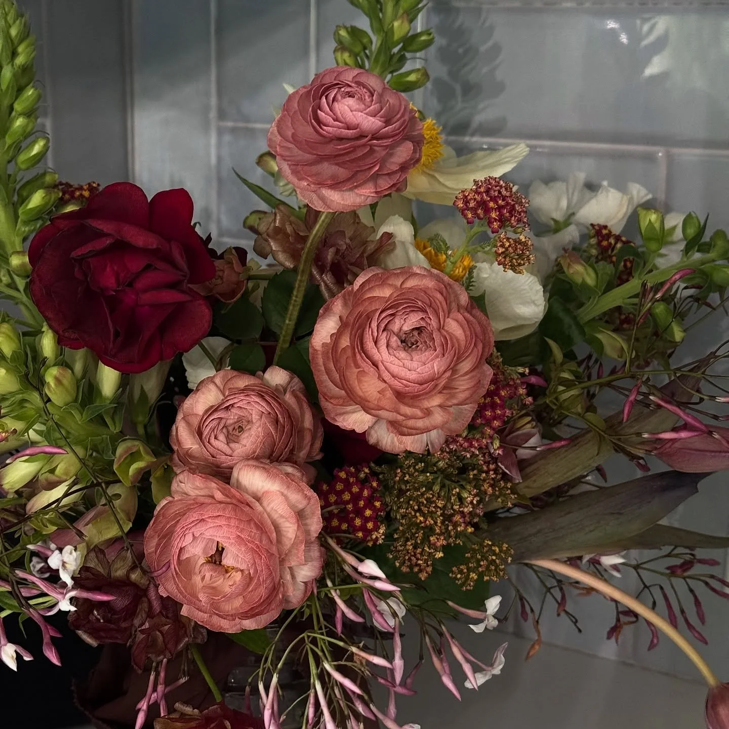 Sad that this season flew by but so hyped to flower for our last one! 

This season was filled with so many textures &amp; colors. Our fall is filling up slowly but surely! This is just a little sneak into a fall wedding, it was our mock bridal for a