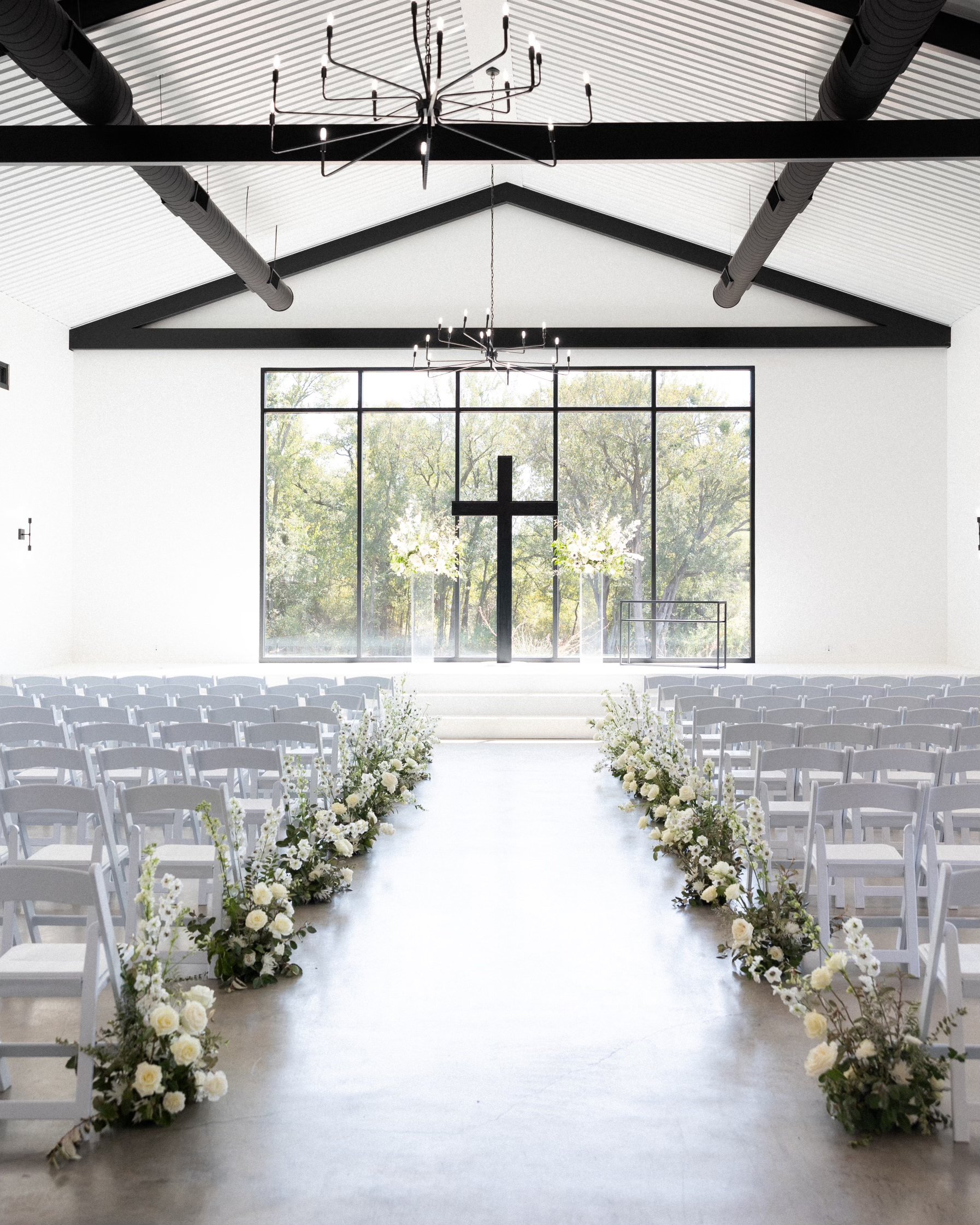 Monarch & Marigold Studio || Destination + Dallas-Ft. Worth Wedding Florist || Cleburne, TX || Union House TX