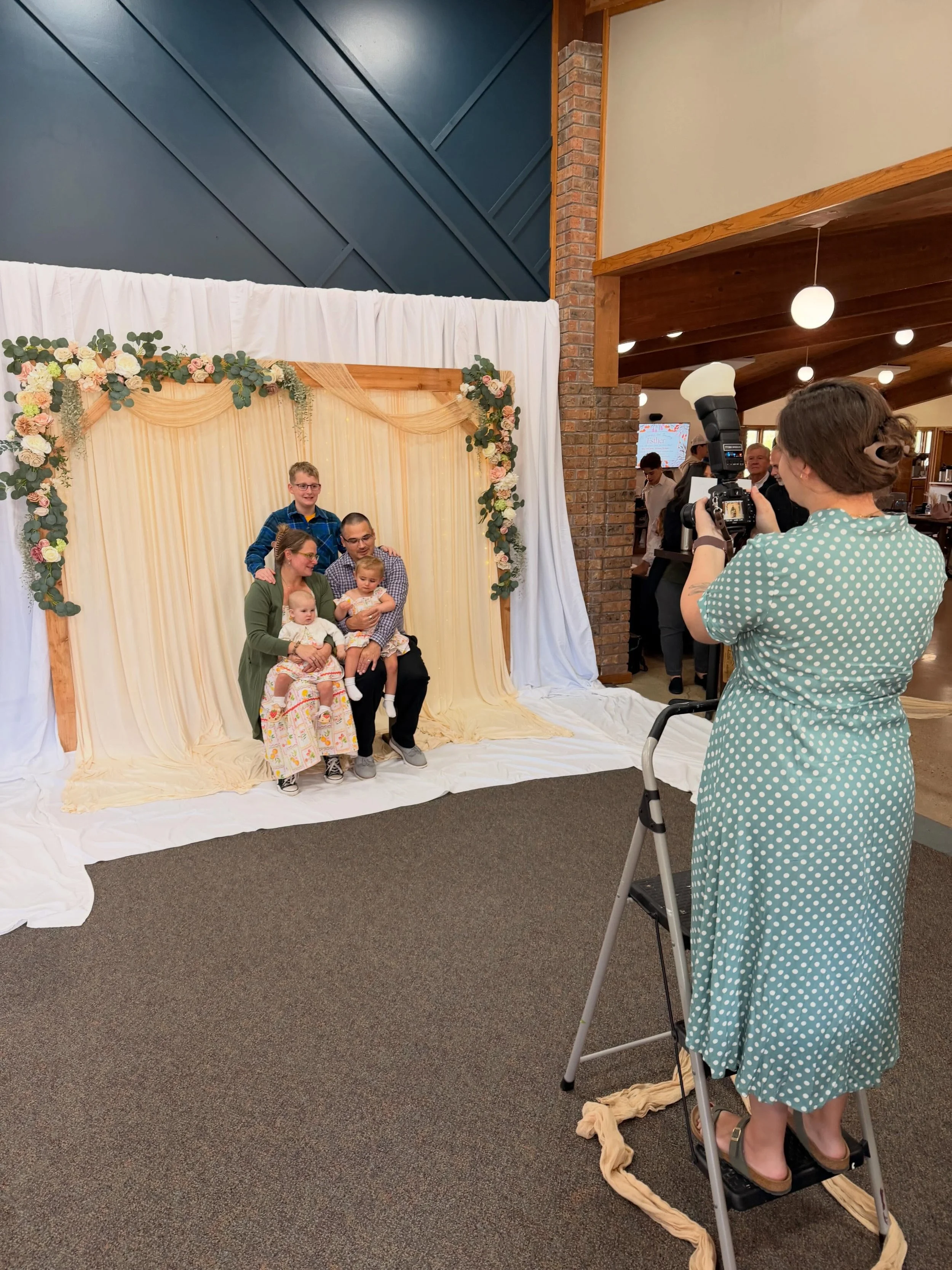So grateful for Katelin Sossong Photography who blessed our mom&rsquo;s with family photos today! So excited to see the finished products! And of course, if you&rsquo;re looking for a photographer make sure to check out her Facebook and Website! #por