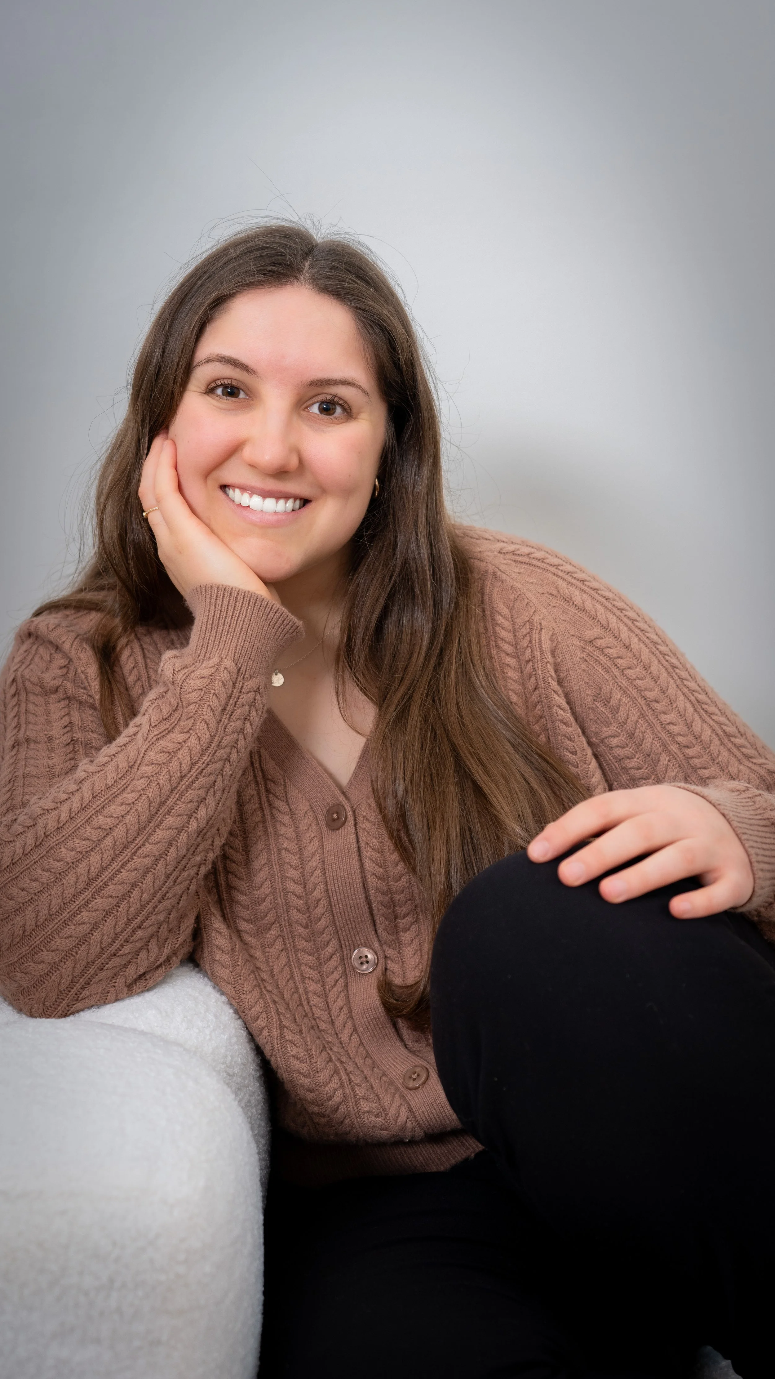 a professional headshot of postpartum doula and CPST Katie Franklin in Kincardine, ON