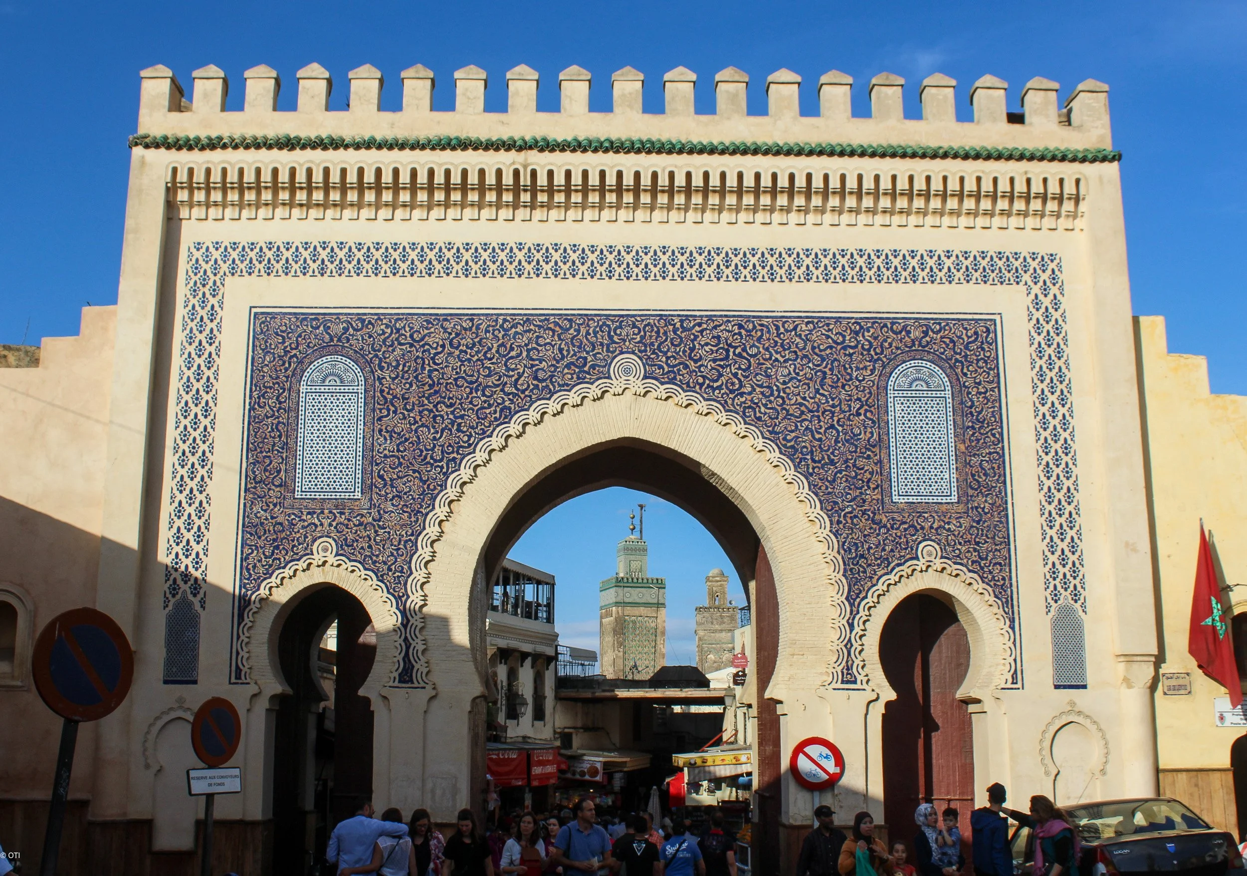 Bab Bou Jeloud in Fez, Morocco