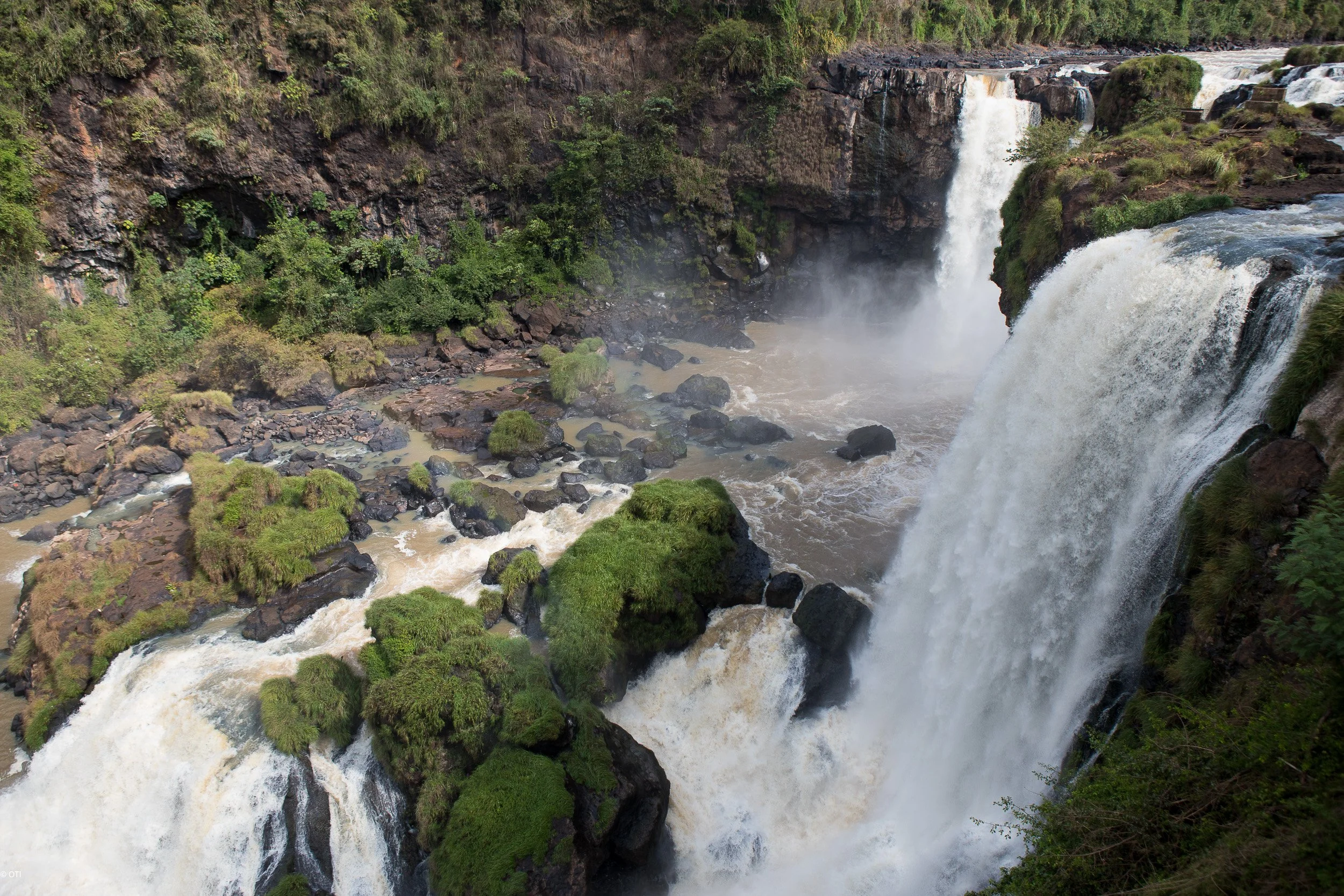 Monday Falls in Ciudad del Este, Paraguay