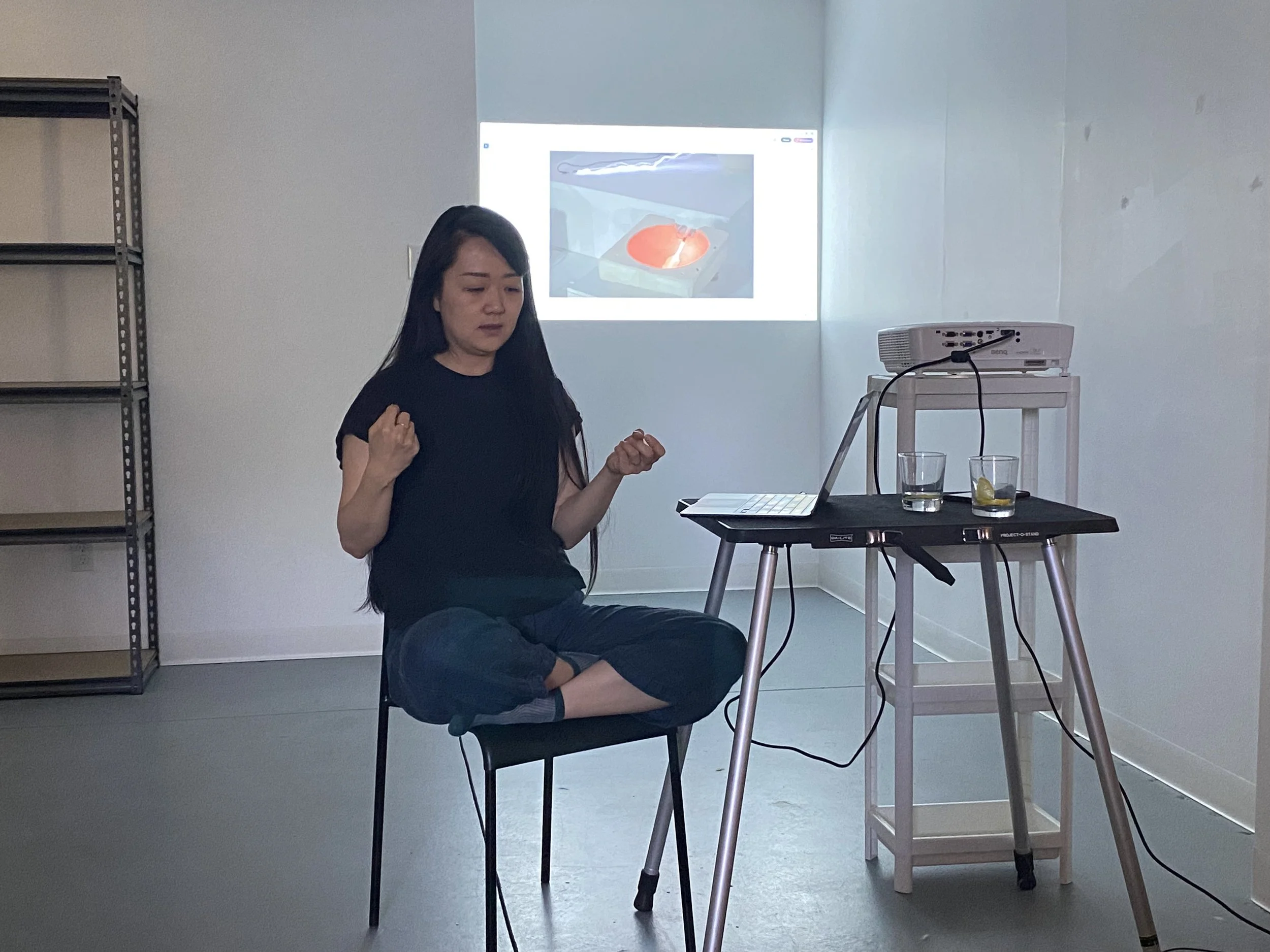 Sun giving an artist presentation