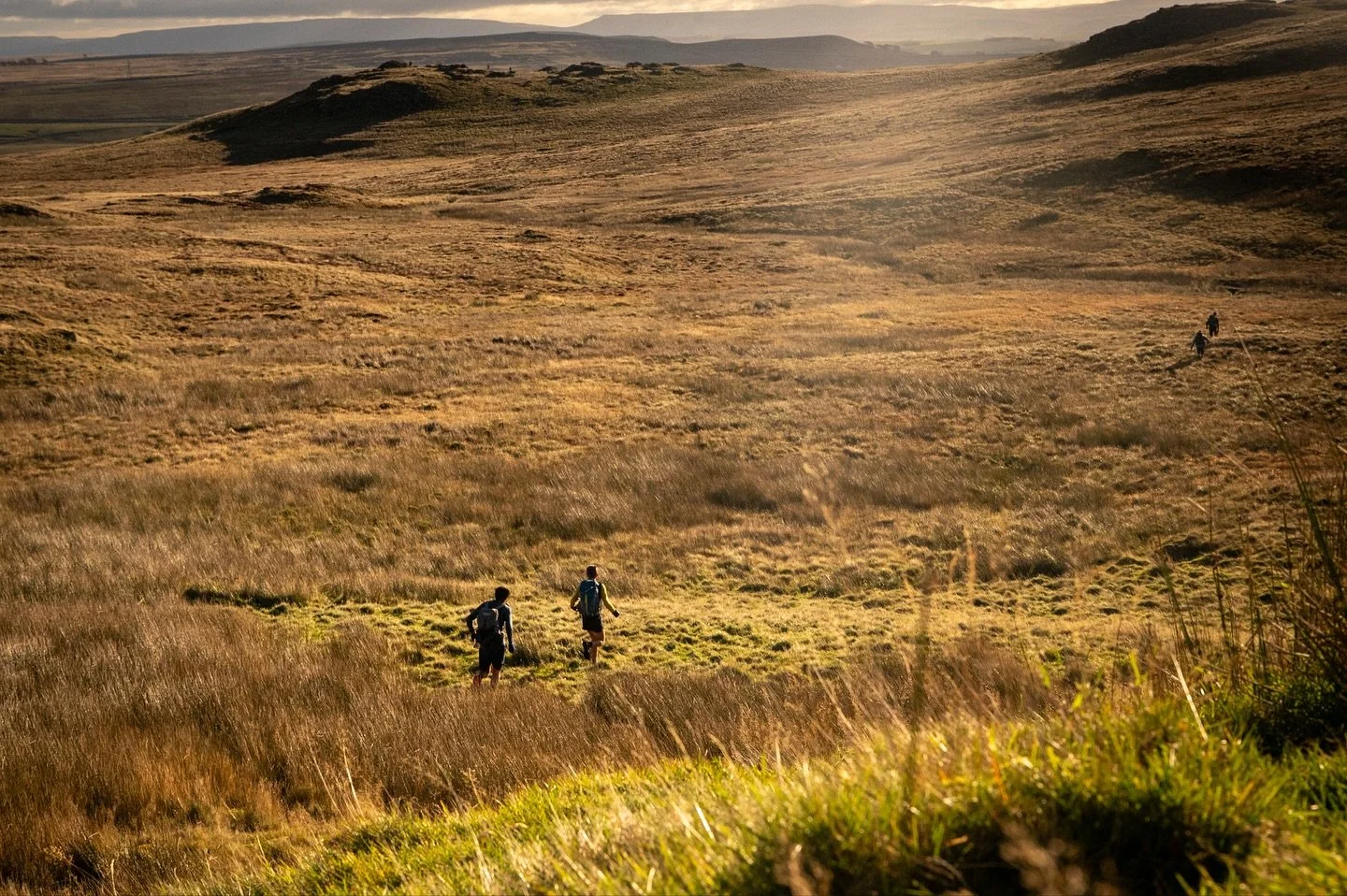 Hopped on a plane and a couple days later was running through some of the most breathtaking landscape I’ve raced in! My first @the_omm experience and it lived up to the hype. Definitely makes me want to head for the hills with a heavy backpack