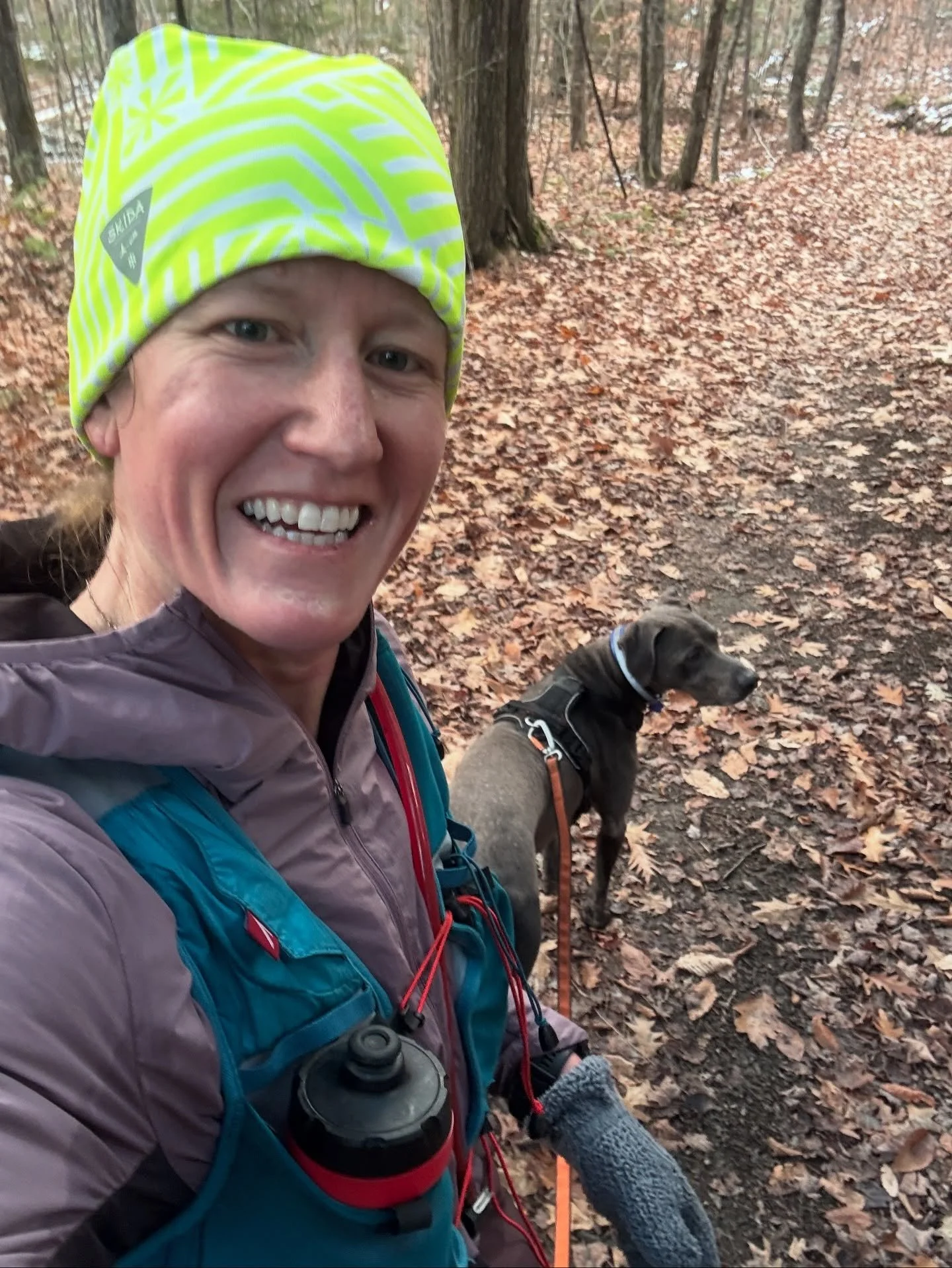 ⭐️ FRIDAY ⭐️ 

AM: 20 miles cruising! I did 12 solo then picked up Max to pull me through the last 8. Other than the turkey party we interrupted on a trail he was a dedicated run buddy 👍

PM: 5 miles on the treadmill with some pickups. I was not fee