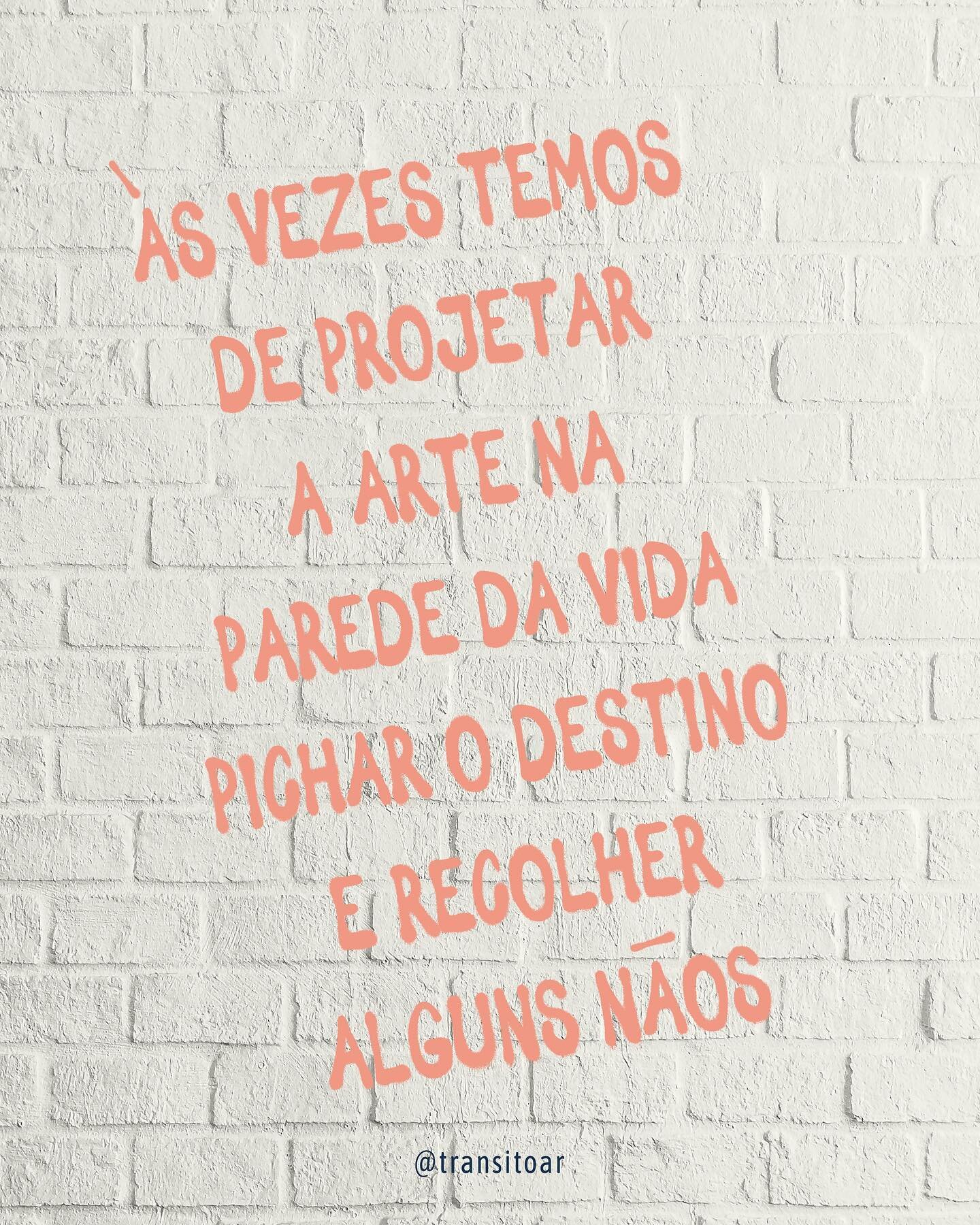 &Agrave;s vezes temos de projetar
A arte na parede da vida
Pichar o destino
E recolher alguns n&atilde;os.
.
.
.
.
.
.
.
#ler #leitura #livros #livro #escritacriativa #escritor #escritora #literatura #poesia #poemas #poema #processocriativo