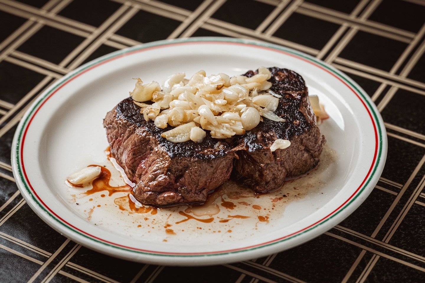 Happy Steak Saturday, folks! 🥩 Treat yourself to the hearty, flavorful dinner you&rsquo;ve been craving all week.