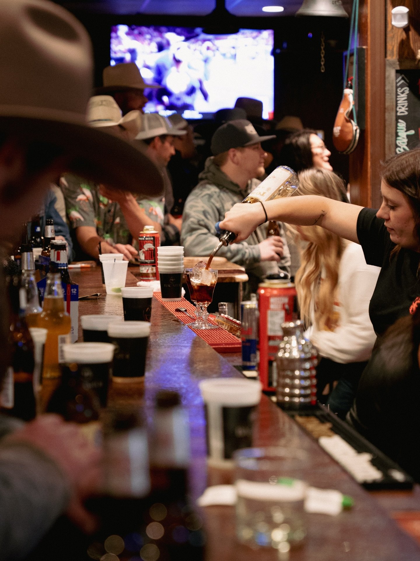 Where the stories flow as freely as the drinks ⭐️🥃
Who&rsquo;s coming out to visit in the next few weeks? We&rsquo;re looking forward to seeing some familiar faces as well as meeting new folks!

#elkostarbar