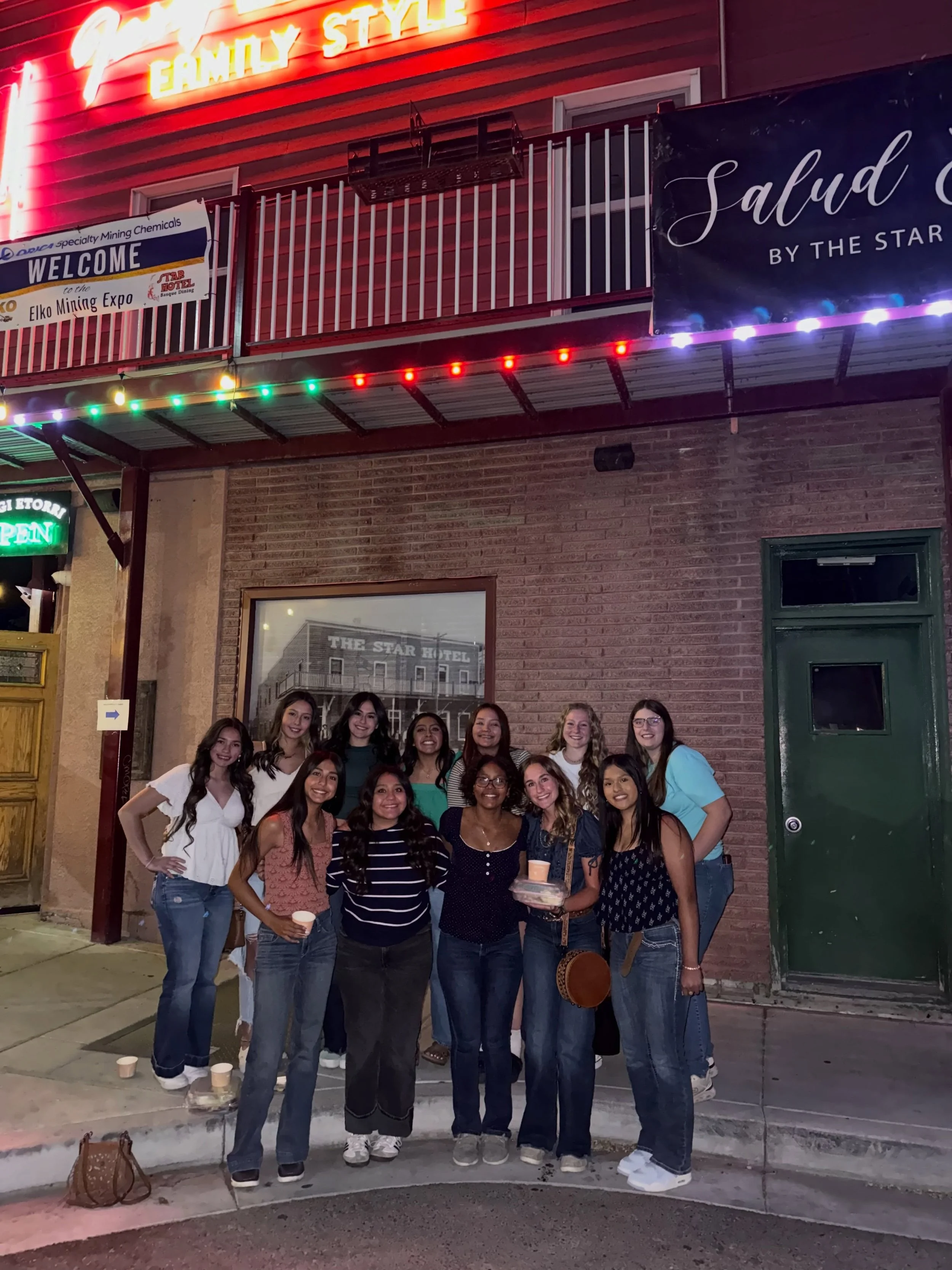 Congratulations to the Wells Lady Leopards Softball team on bringing home the title! We were proud to host these champions for a well-earned dinner at The Star.🥇