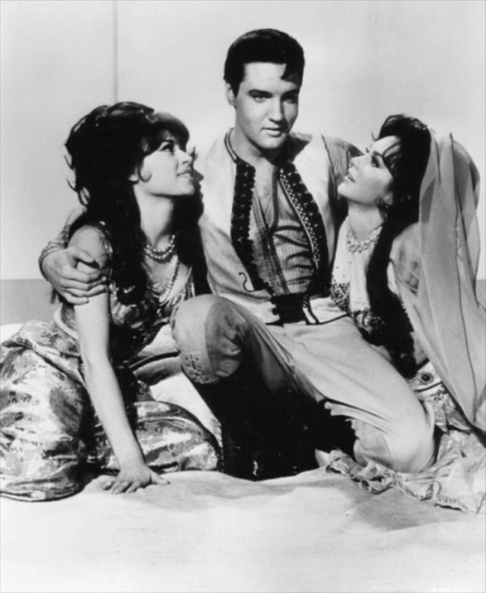 Only the noble client was looking at the camera&hellip;