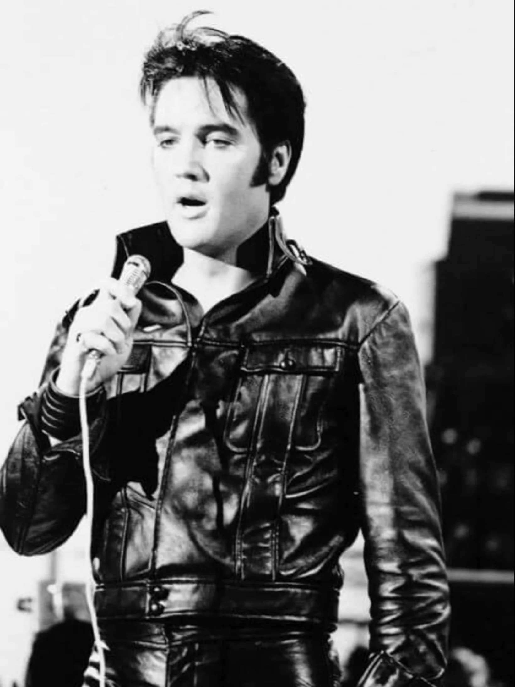 &ldquo;..this suits hot I&rsquo;m telling ya&hellip;&rdquo;